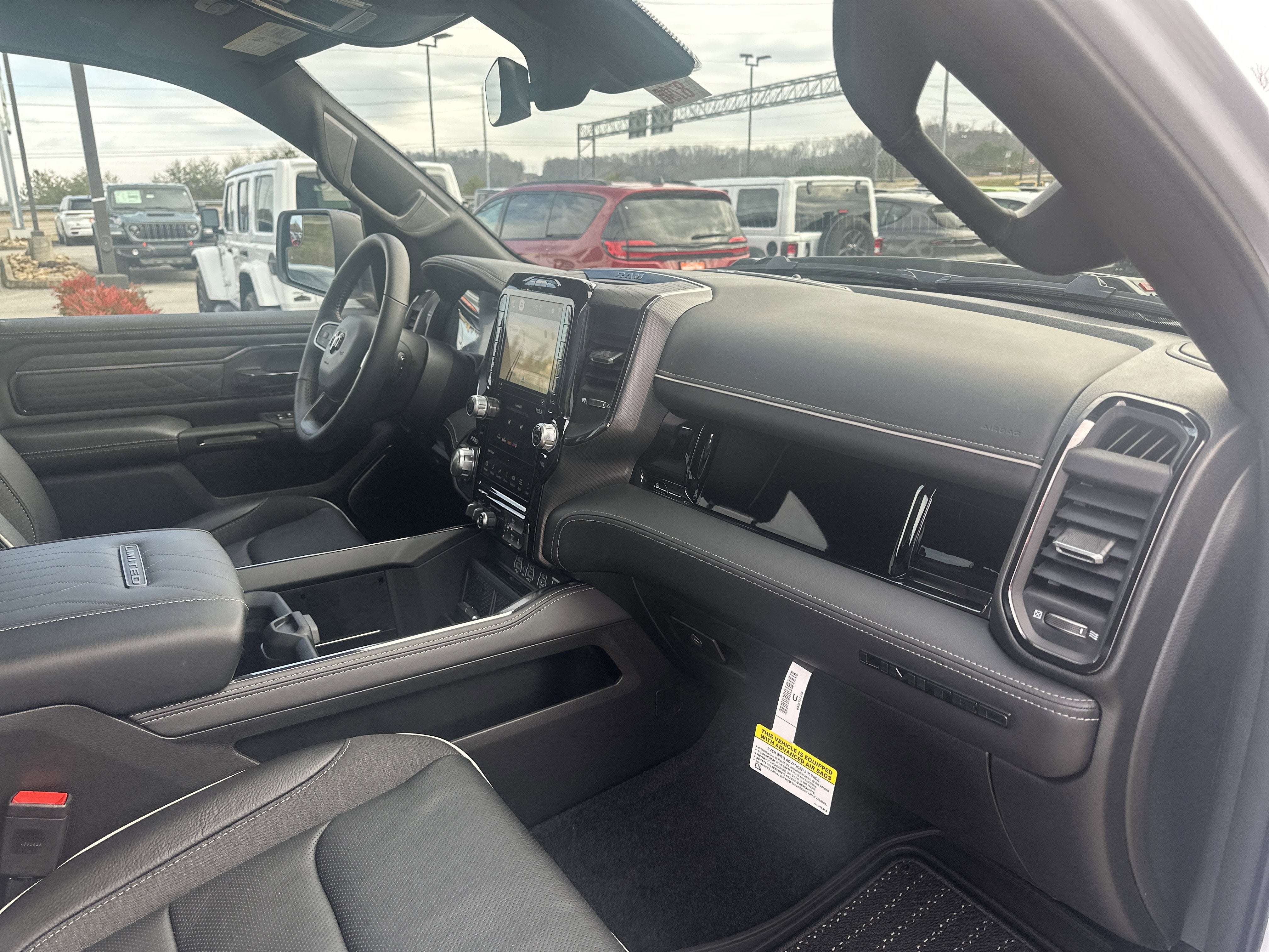 2026 RAM Ram 1500 RAM 1500 LIMITED CREW CAB 4X4 5'7' BOX