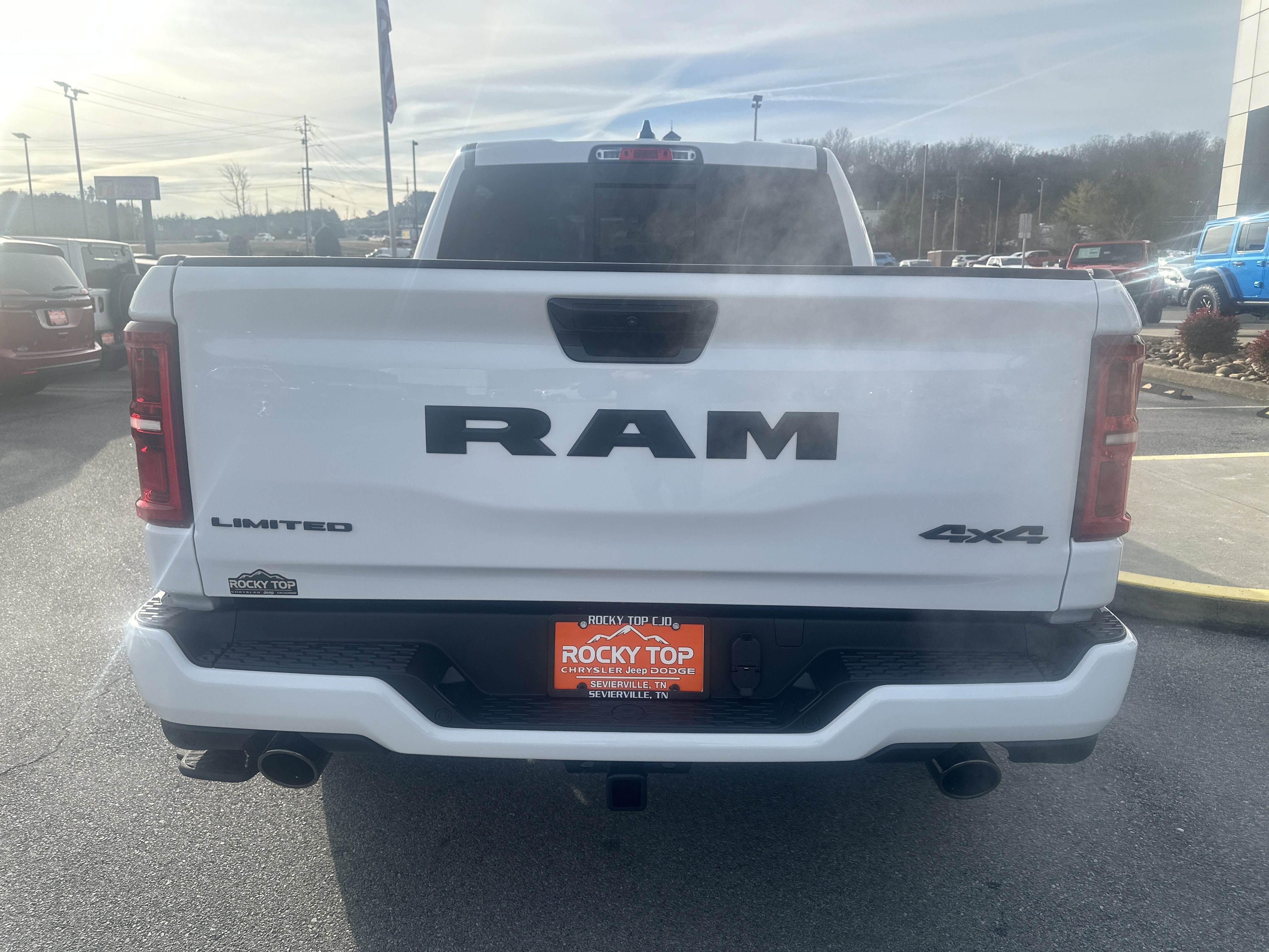 2026 RAM Ram 1500 RAM 1500 LIMITED CREW CAB 4X4 5'7' BOX