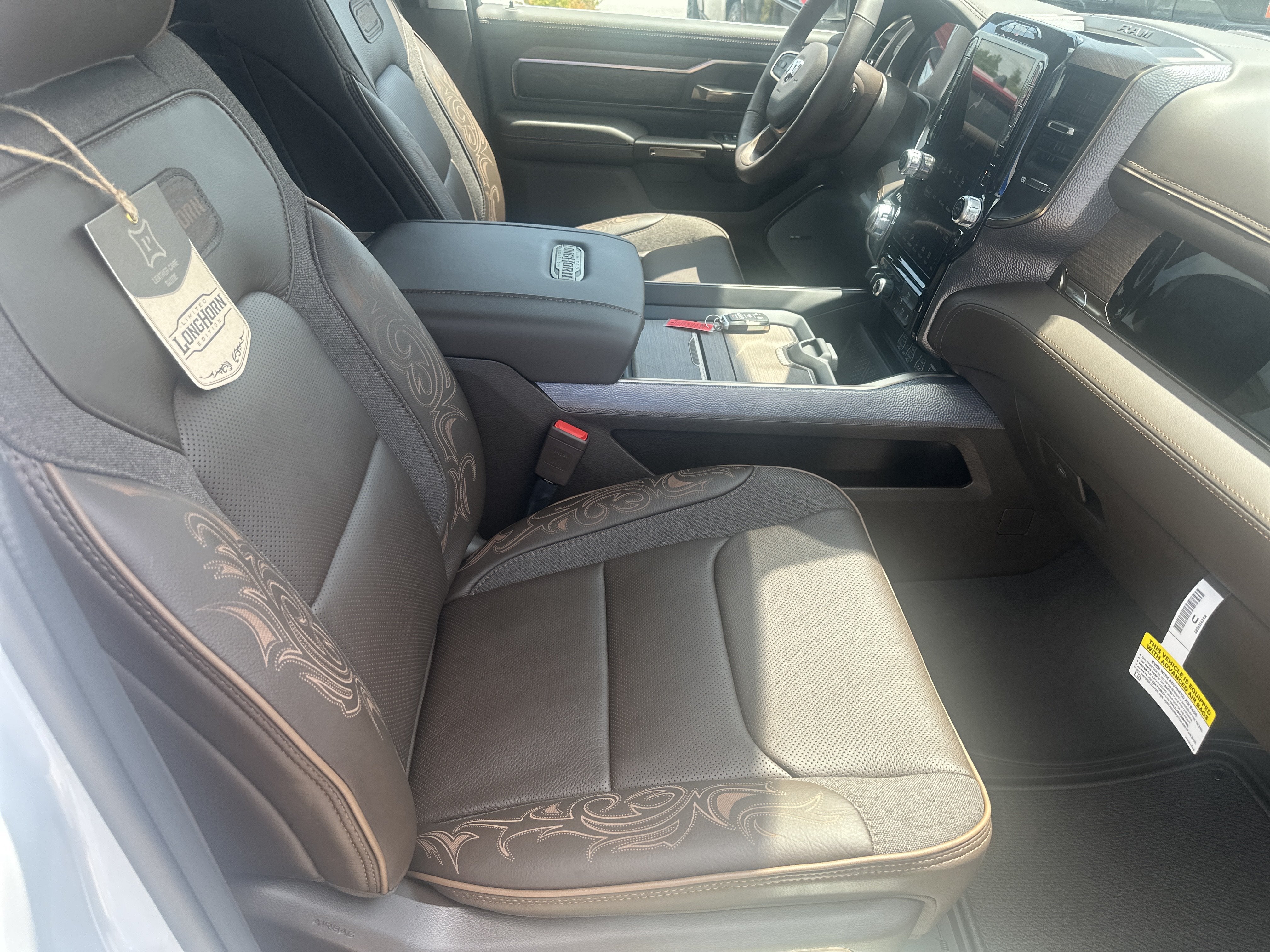 2026 RAM Ram 1500 RAM 1500 LIMITED LONGHORN CREW CAB 4X4 5'7' BOX