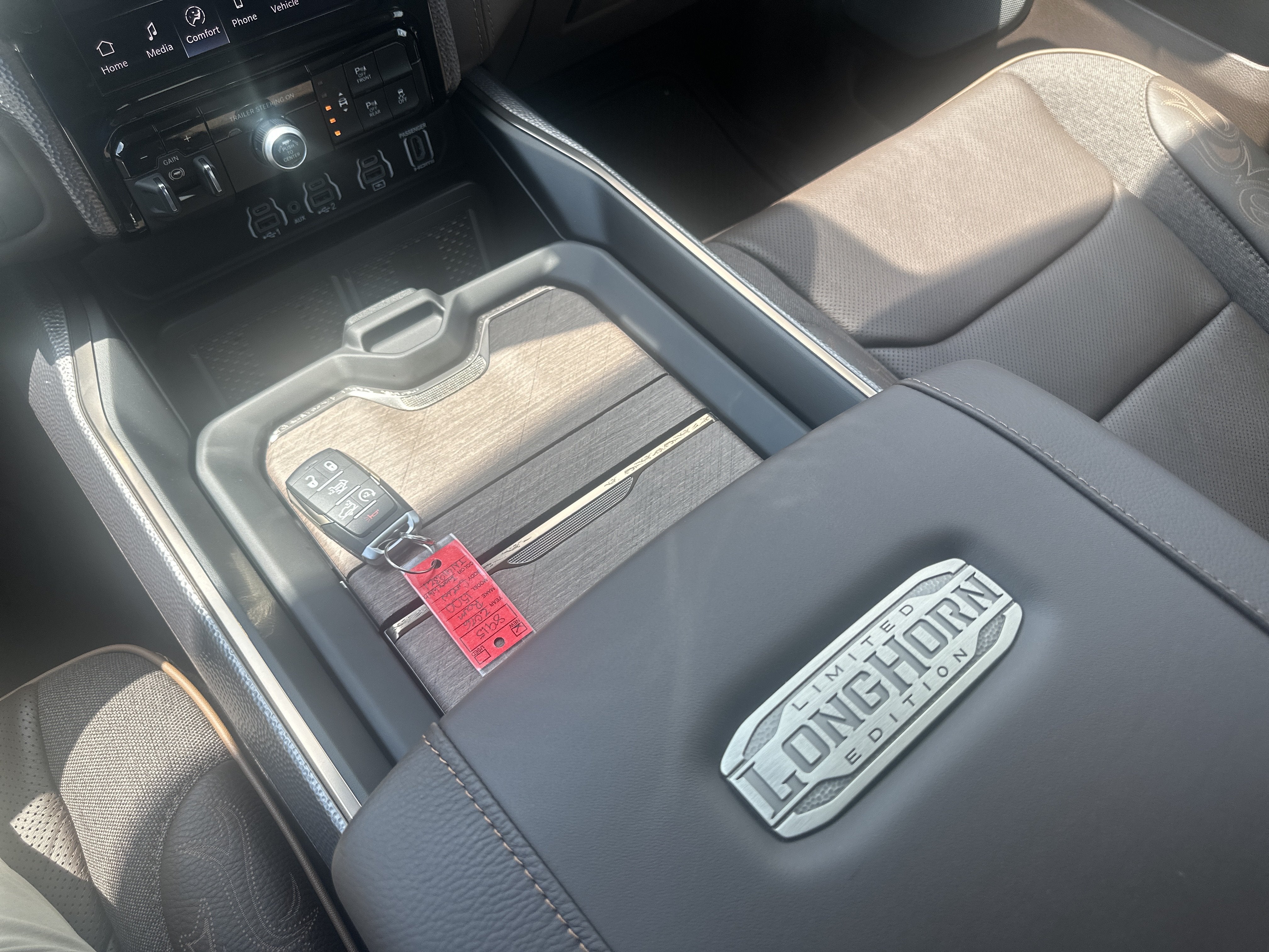 2026 RAM Ram 1500 RAM 1500 LIMITED LONGHORN CREW CAB 4X4 5'7' BOX