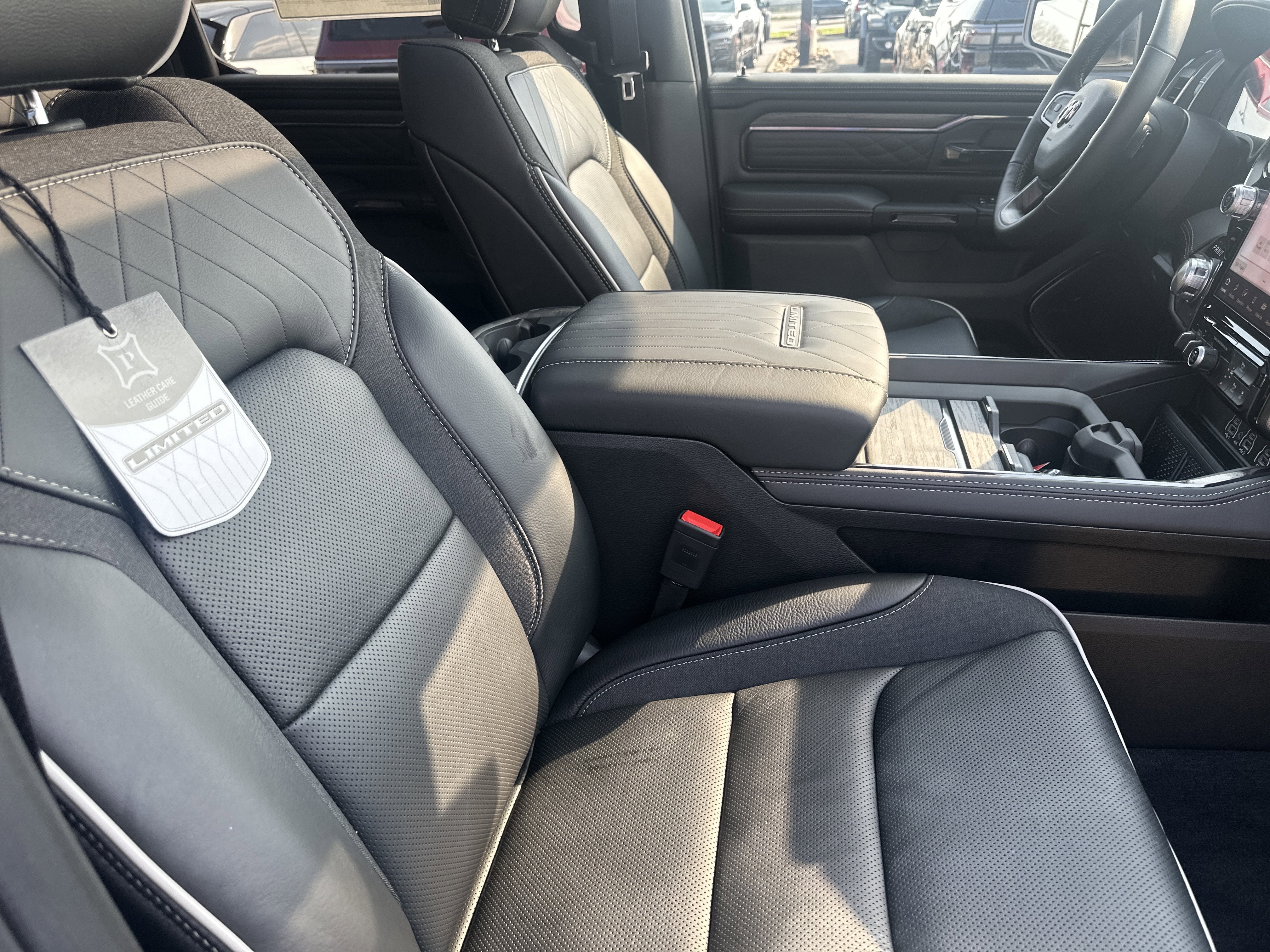 2026 RAM Ram 1500 RAM 1500 LIMITED CREW CAB 4X4 5'7' BOX