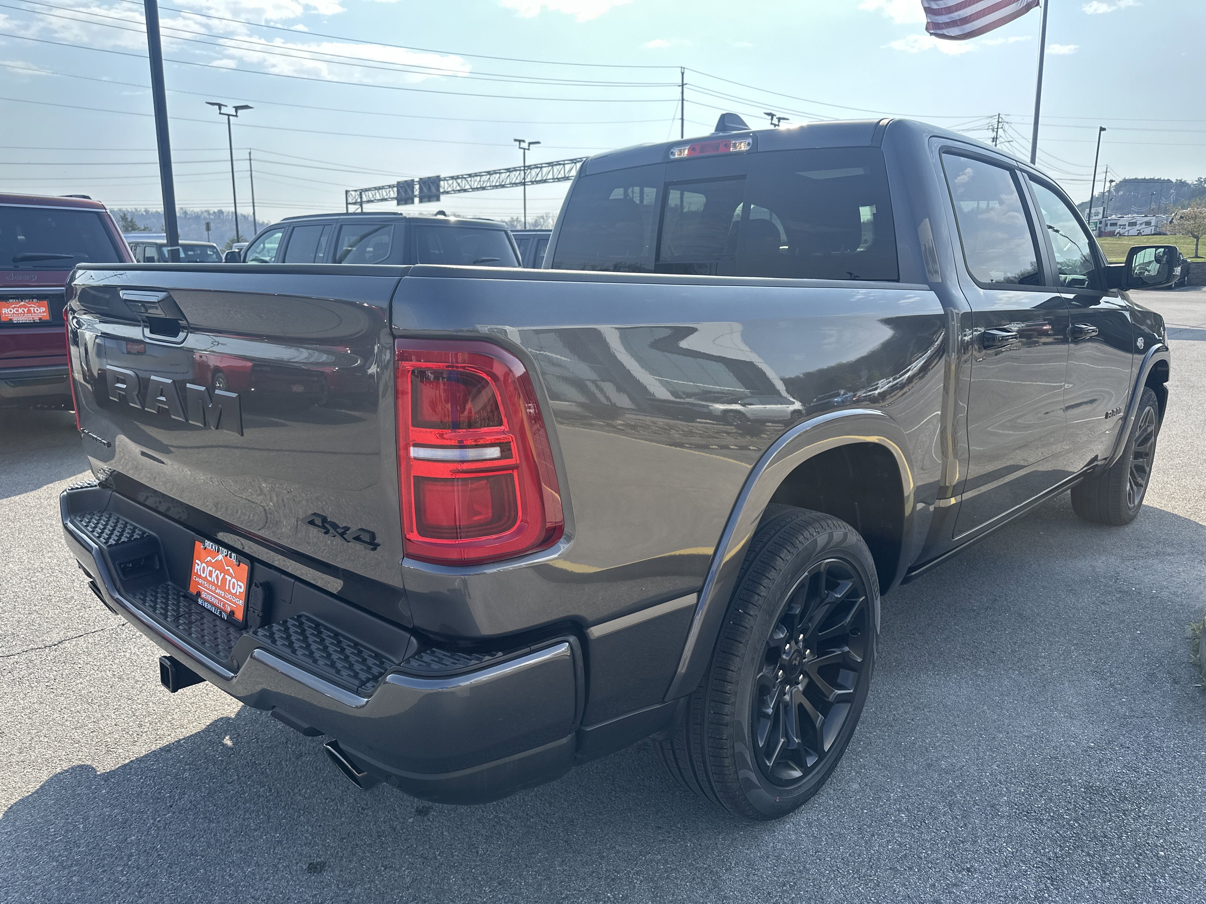 2026 RAM Ram 1500 RAM 1500 LIMITED CREW CAB 4X4 5'7' BOX