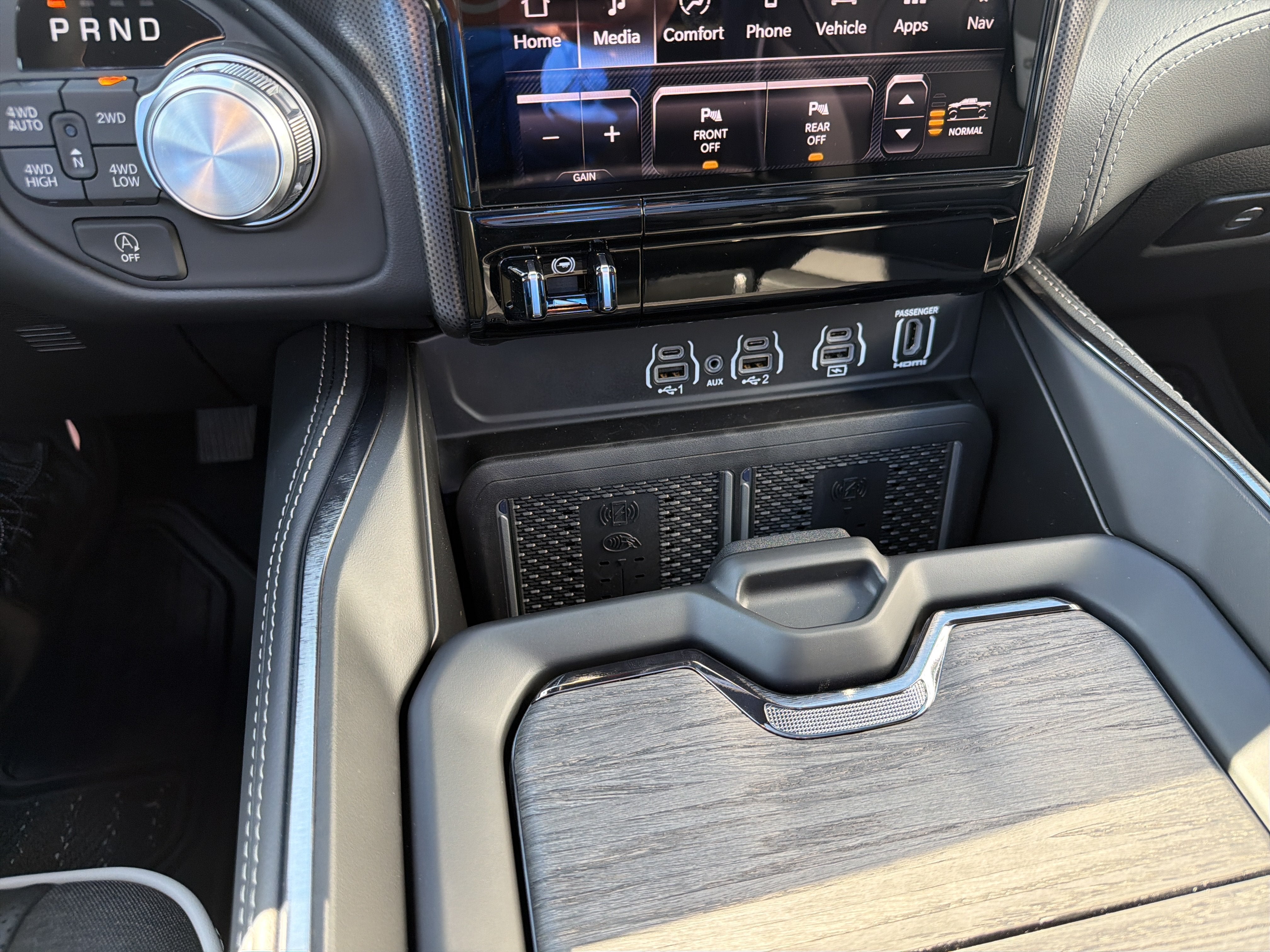 2026 RAM Ram 1500 RAM 1500 LIMITED CREW CAB 4X4 5'7' BOX