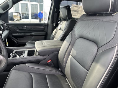 2026 RAM Ram 1500 RAM 1500 LIMITED CREW CAB 4X4 5'7' BOX