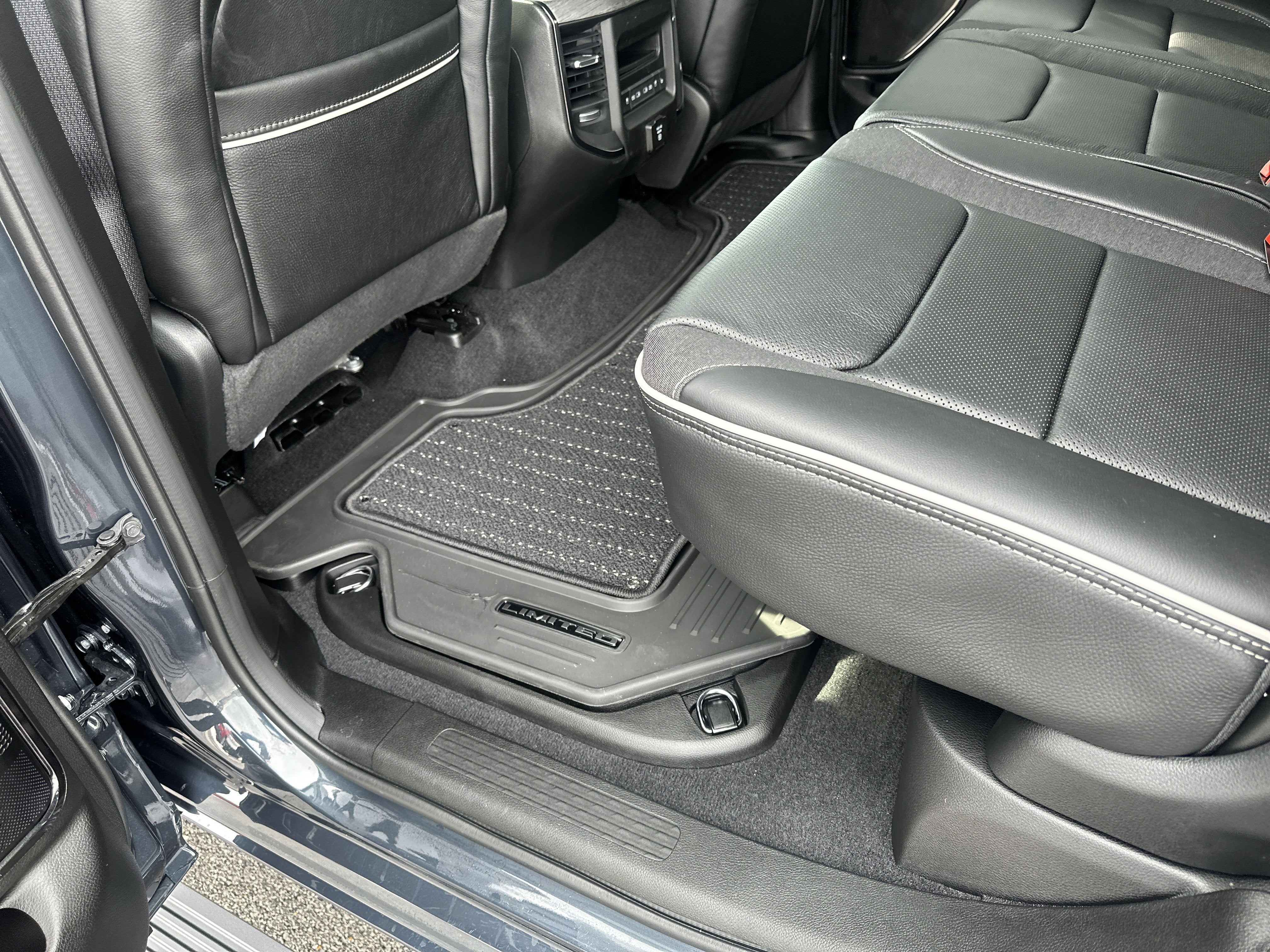 2026 RAM Ram 1500 RAM 1500 LIMITED CREW CAB 4X4 5'7' BOX