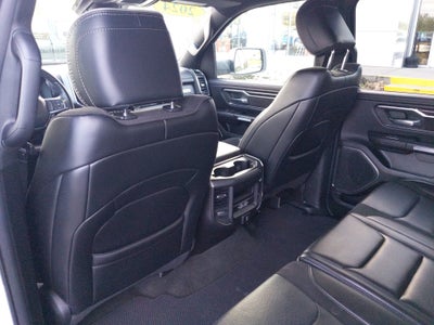 2024 RAM 1500 Laramie Crew Cab 4x4 5'7' Box