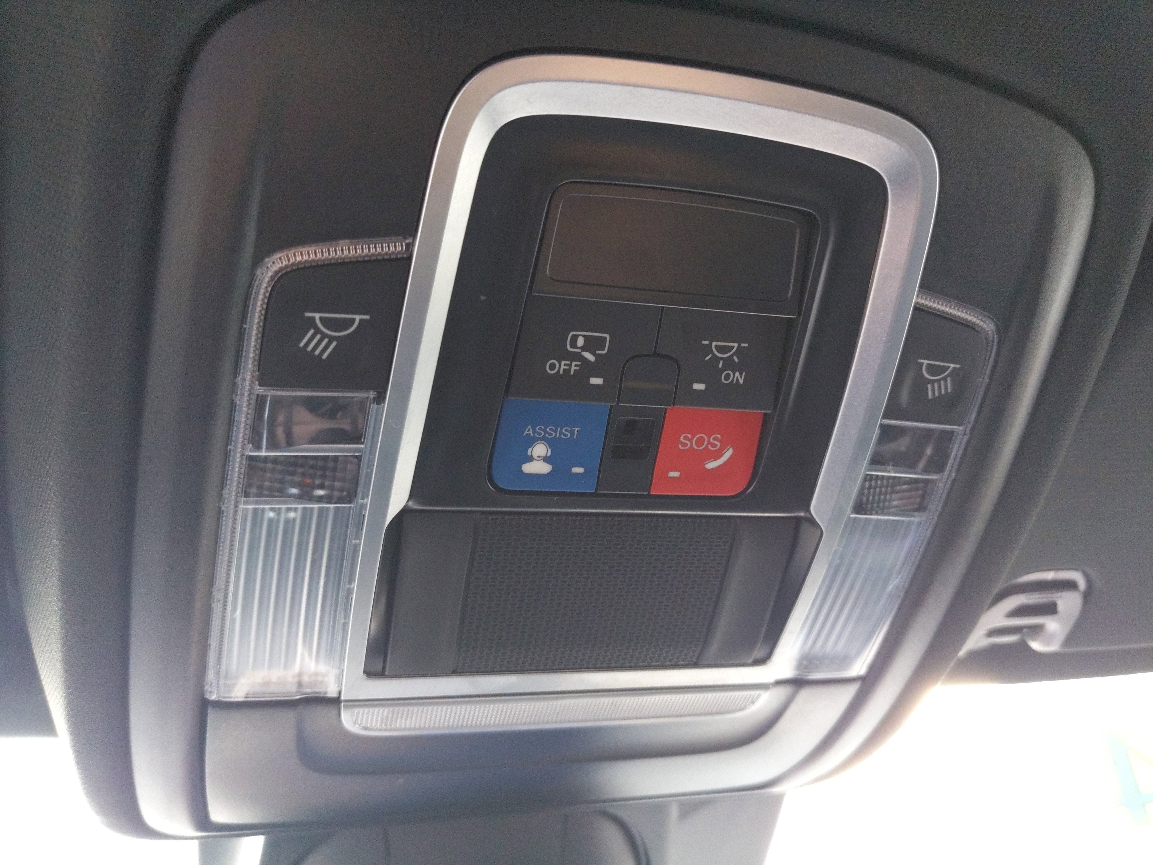 2024 RAM 1500 Laramie Crew Cab 4x4 5'7' Box