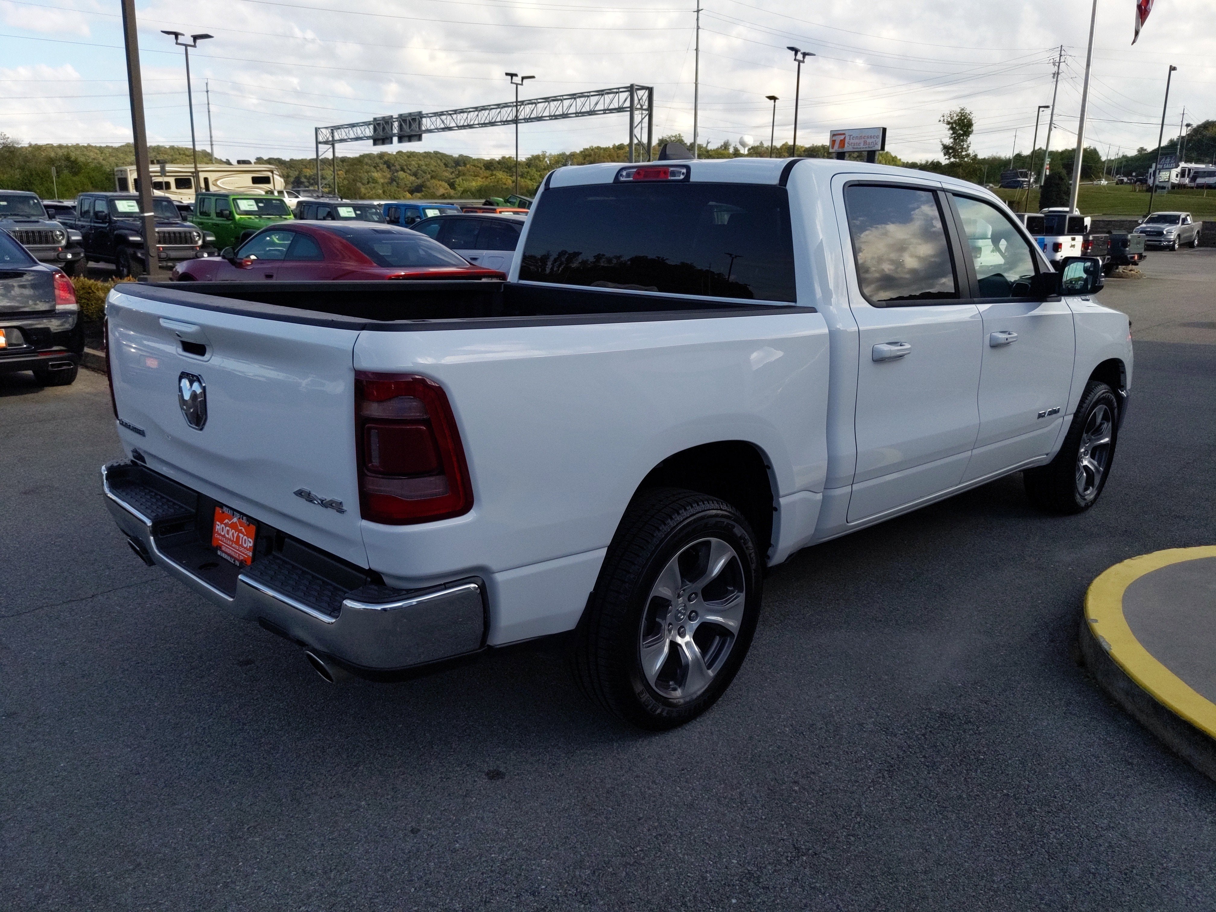 2024 RAM 1500 Laramie Crew Cab 4x4 5'7' Box