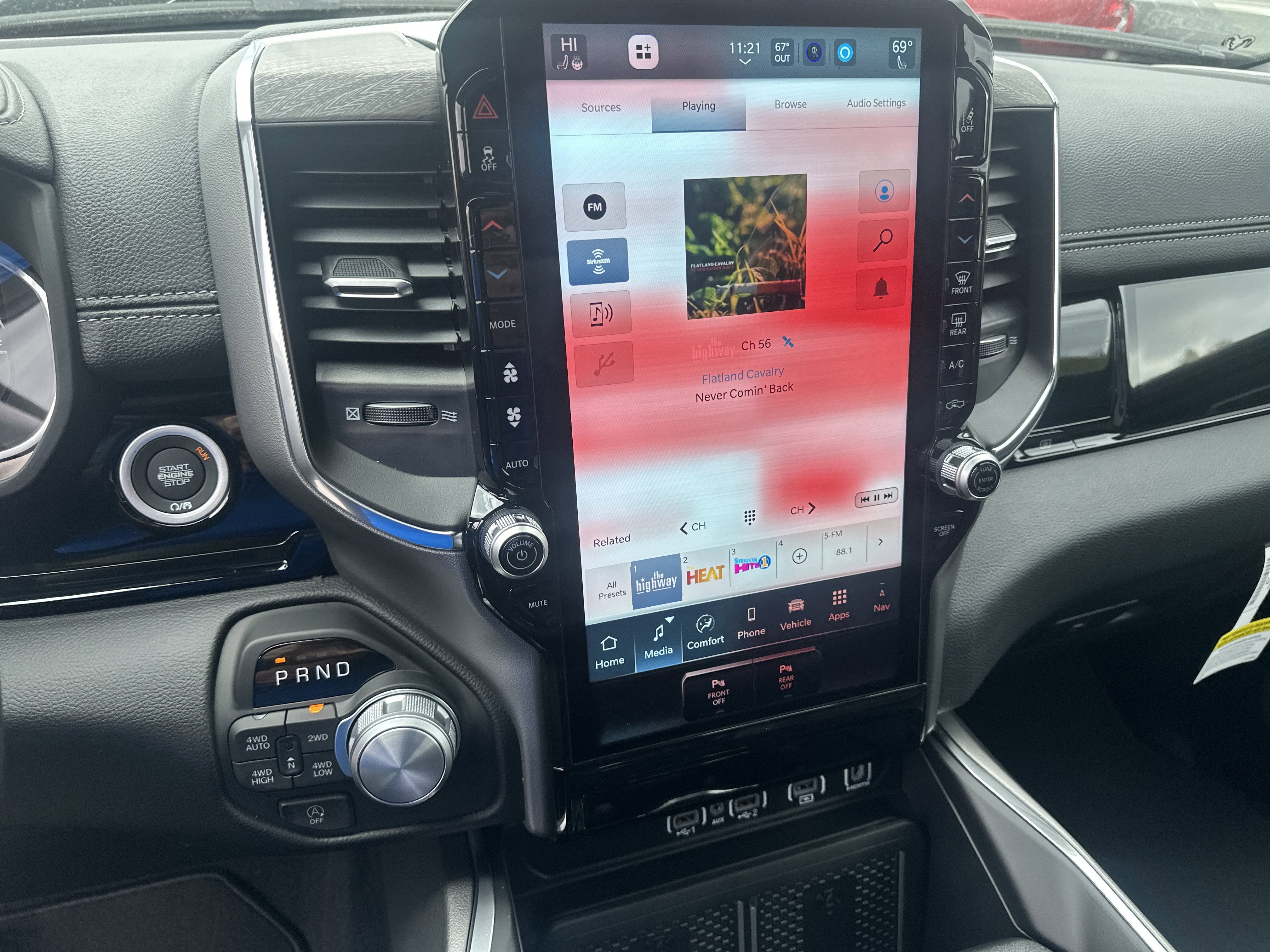 2026 RAM Ram 1500 RAM 1500 LARAMIE CREW CAB 4X4 5'7' BOX