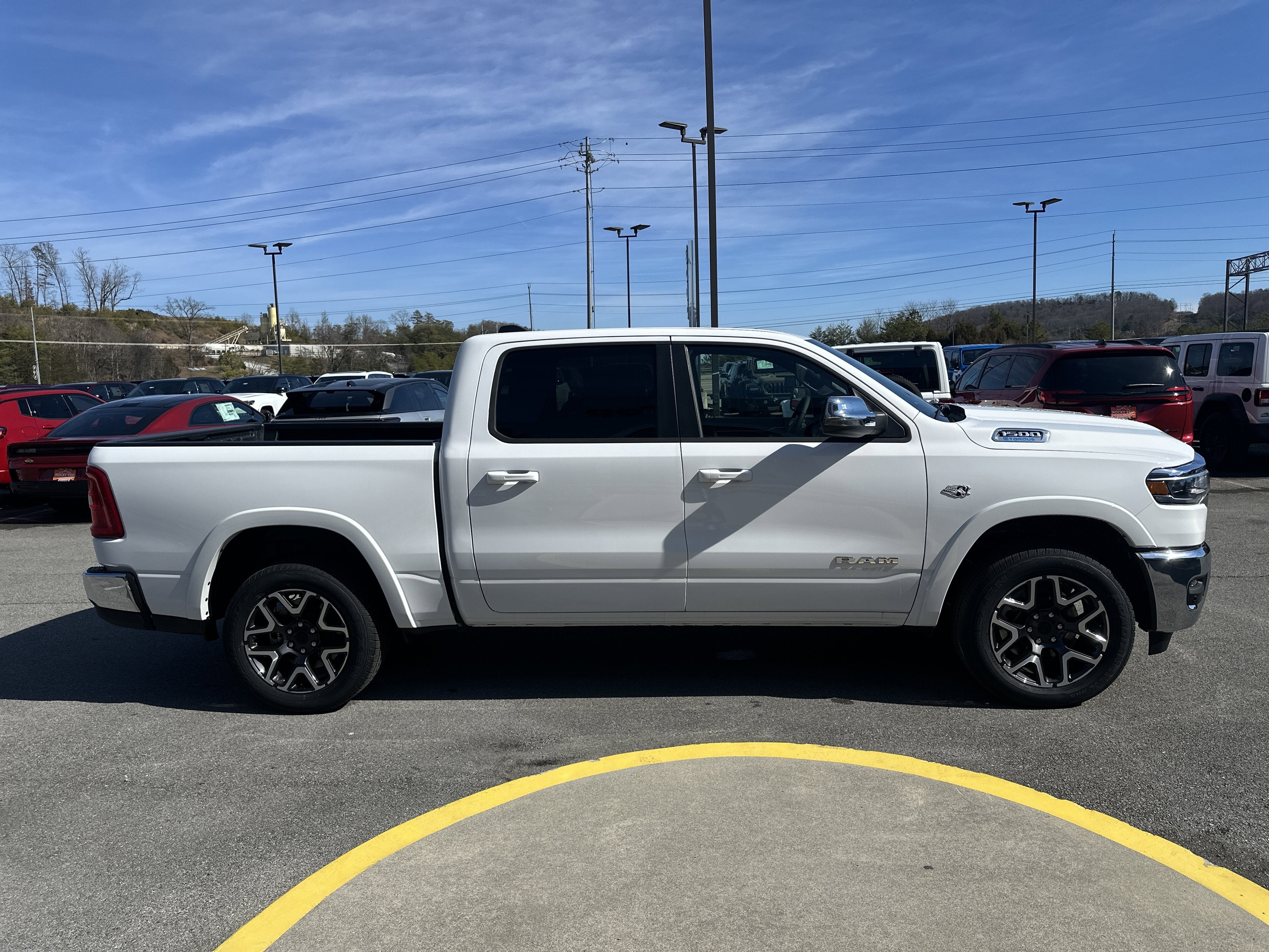 2026 RAM Ram 1500 RAM 1500 LARAMIE CREW CAB 4X4 5'7' BOX