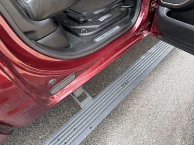 2020 RAM 1500 Laramie Longhorn Crew Cab 4x4 5'7' Box