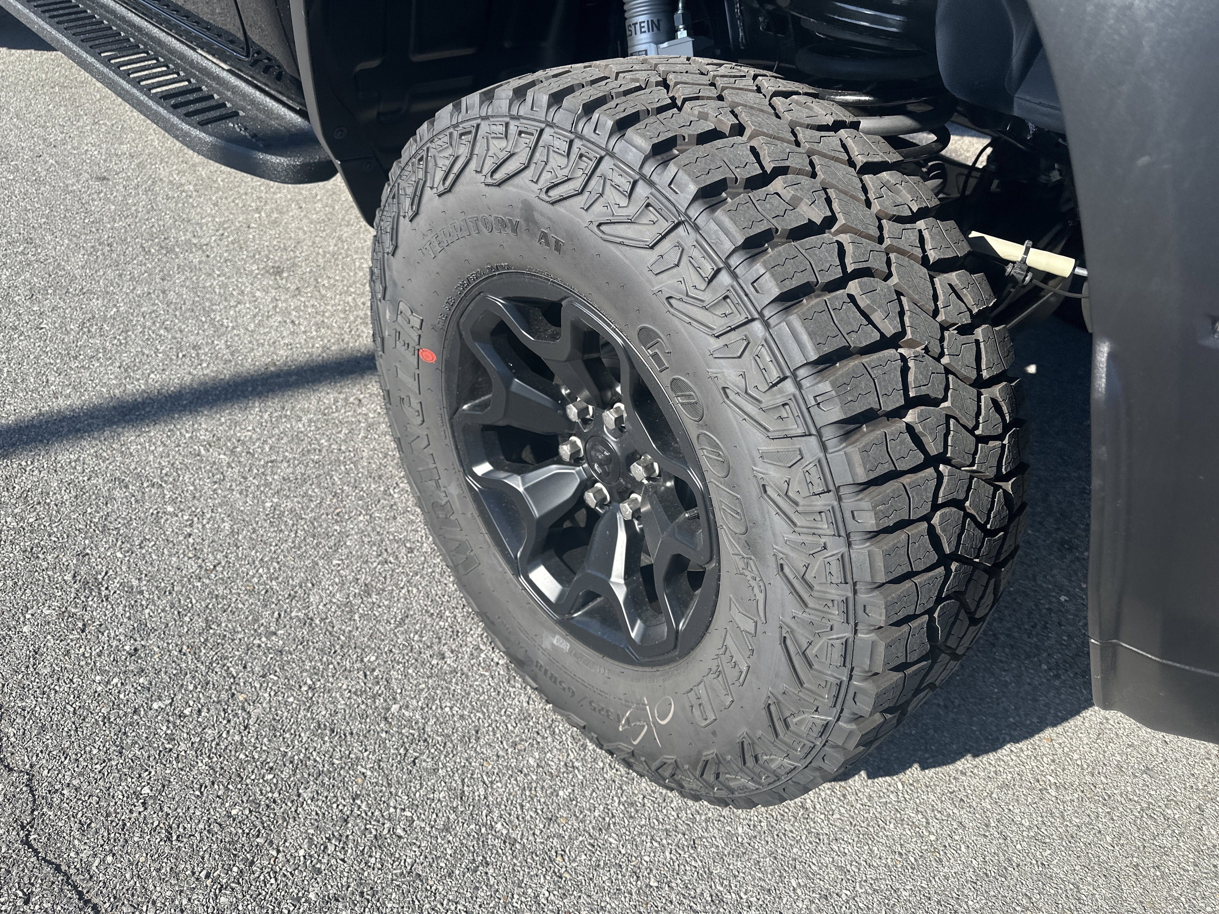 2026 RAM Ram 1500 RAM 1500 RHO CREW CAB 4X4 5'7' BOX
