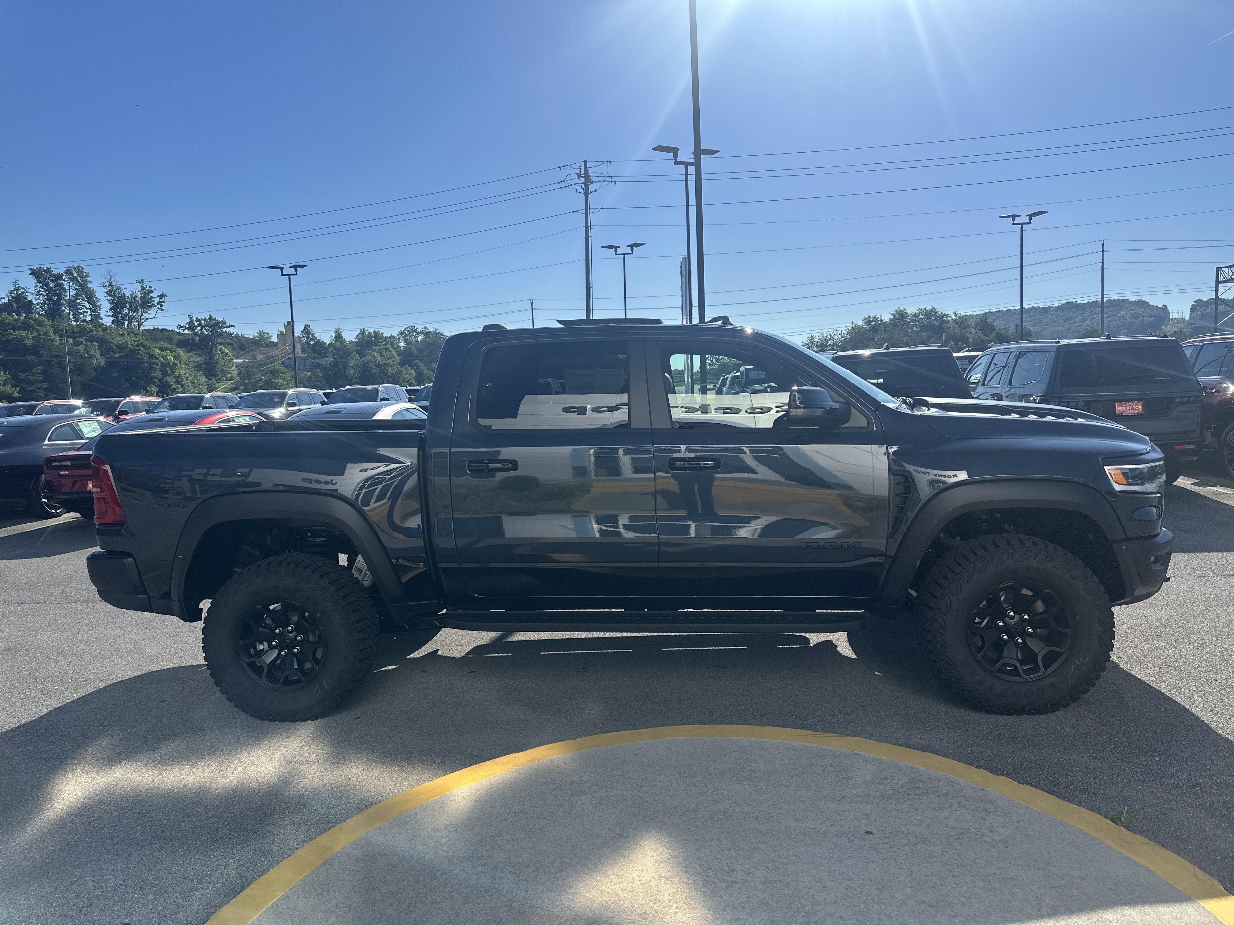 2026 RAM Ram 1500 RAM 1500 RHO CREW CAB 4X4 5'7' BOX