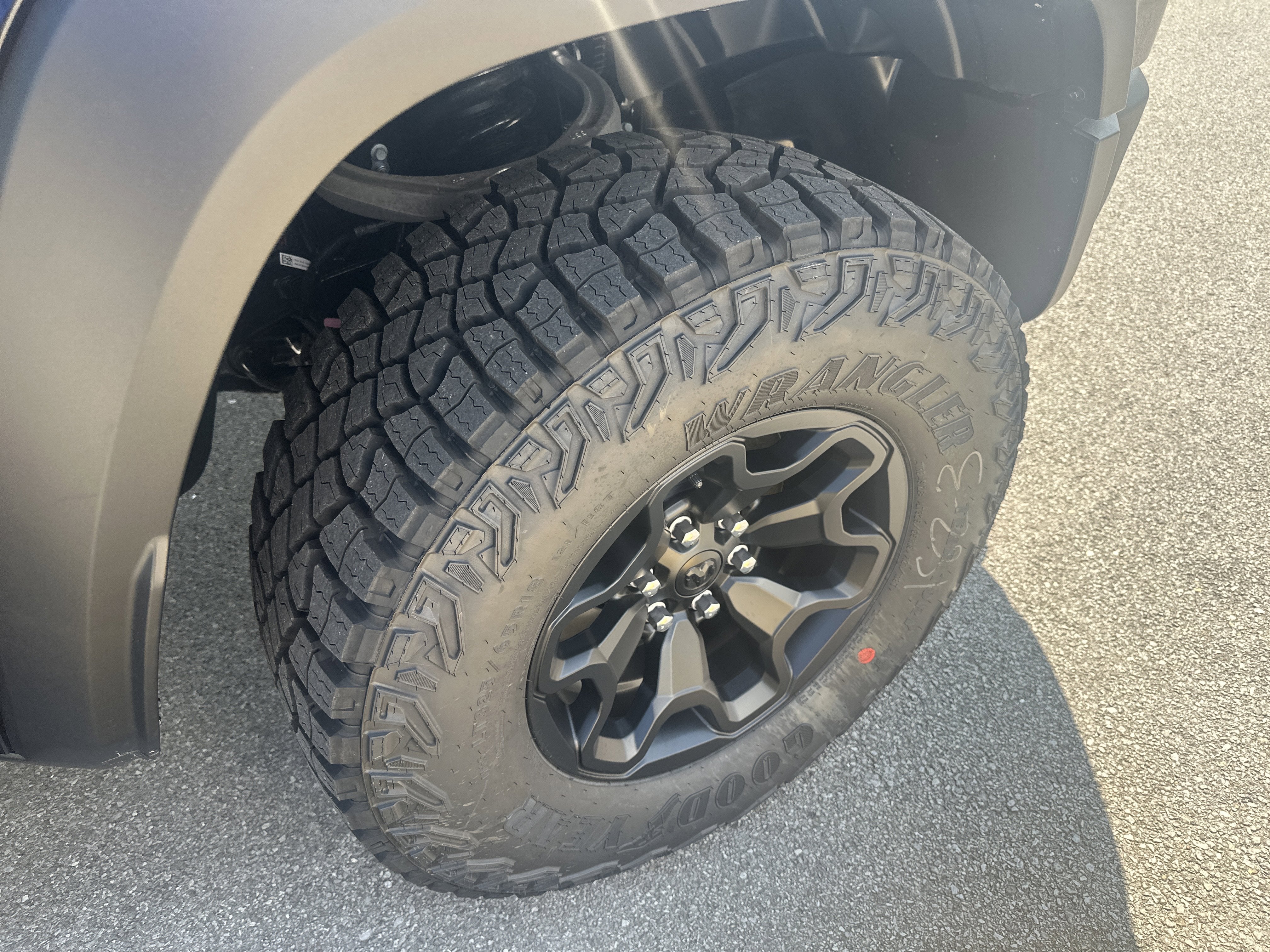 2026 RAM Ram 1500 RAM 1500 RHO CREW CAB 4X4 5'7' BOX