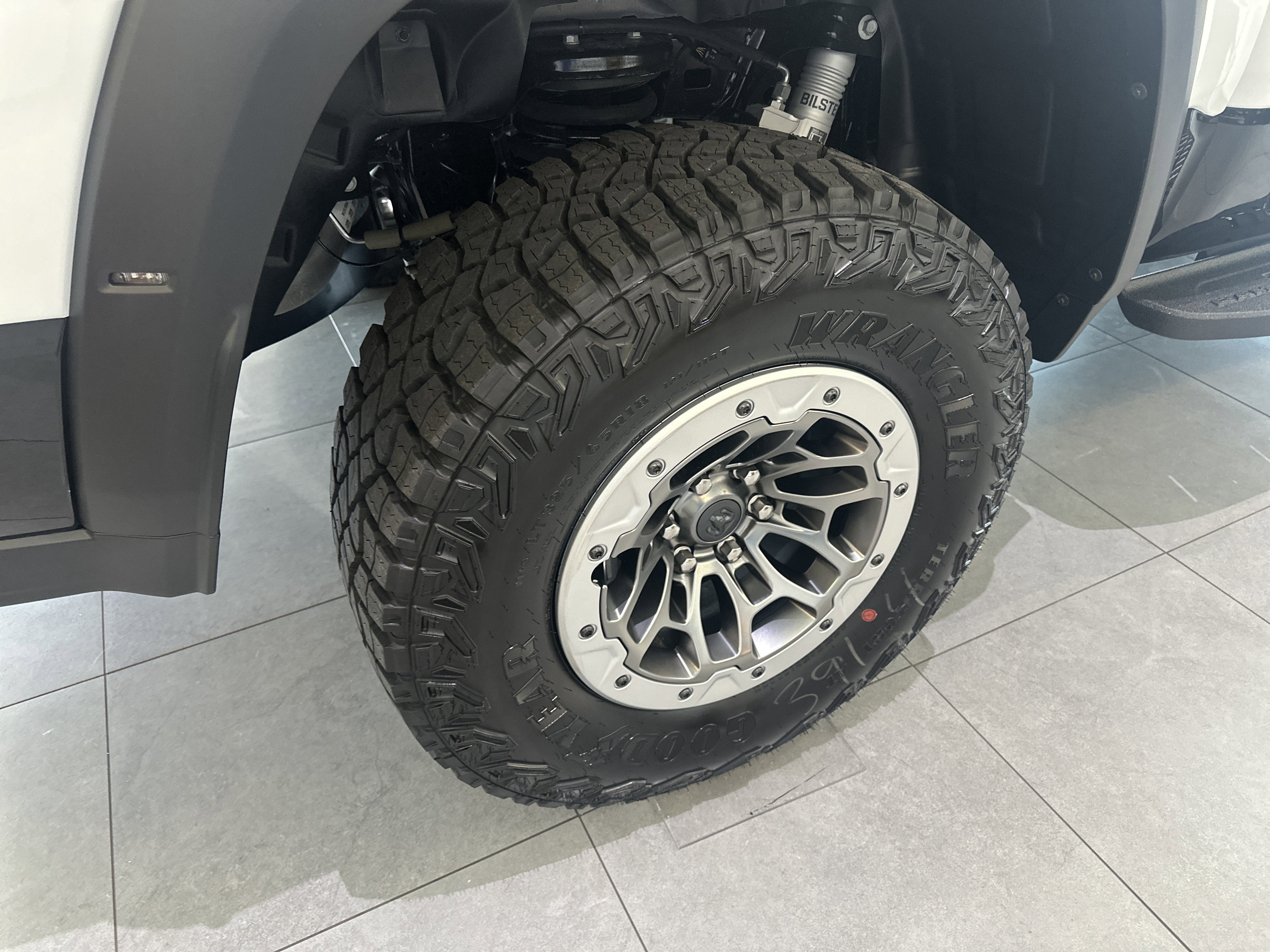 2026 RAM Ram 1500 RAM 1500 RHO CREW CAB 4X4 5'7' BOX