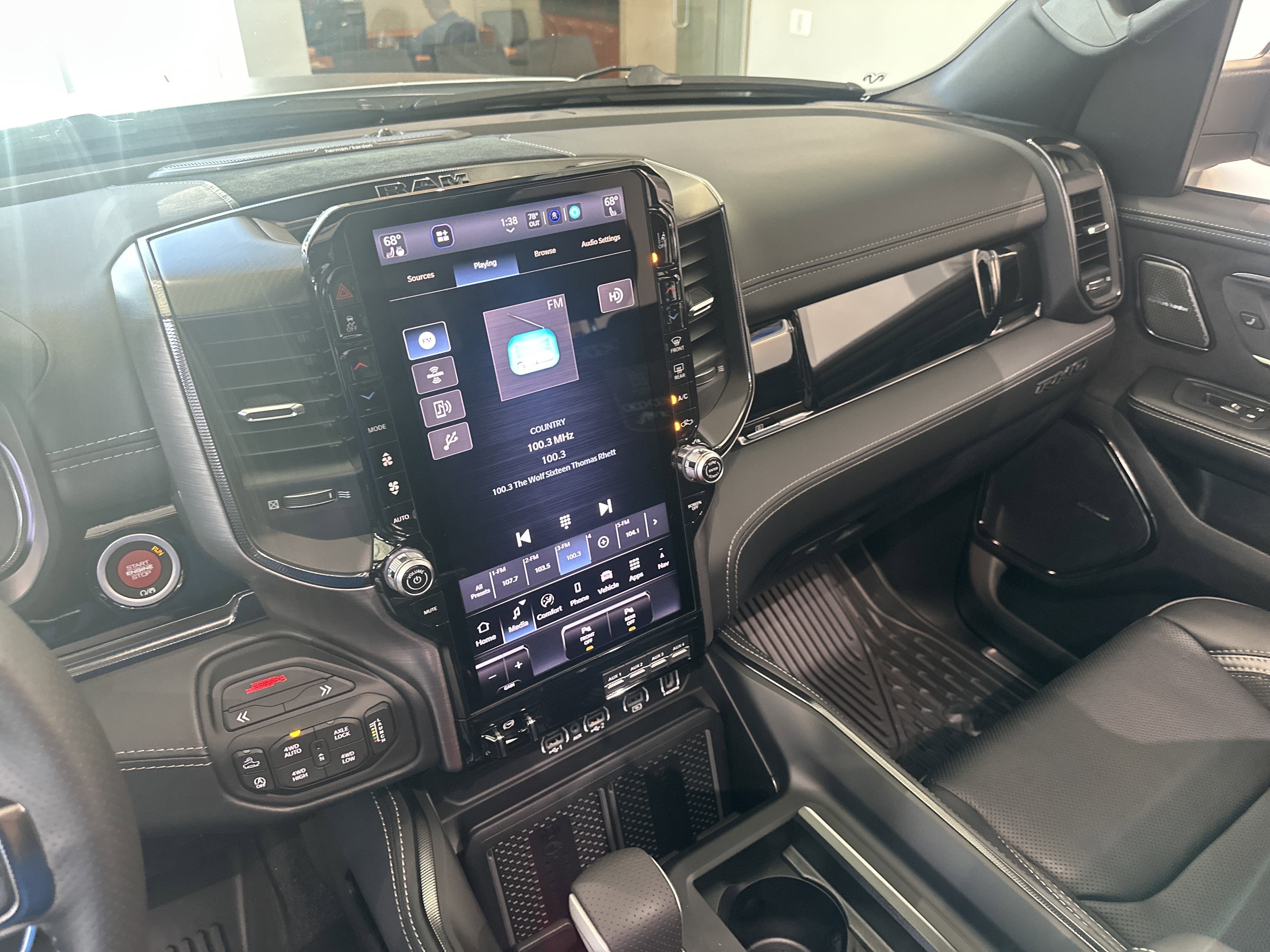 2026 RAM Ram 1500 RAM 1500 RHO CREW CAB 4X4 5'7' BOX