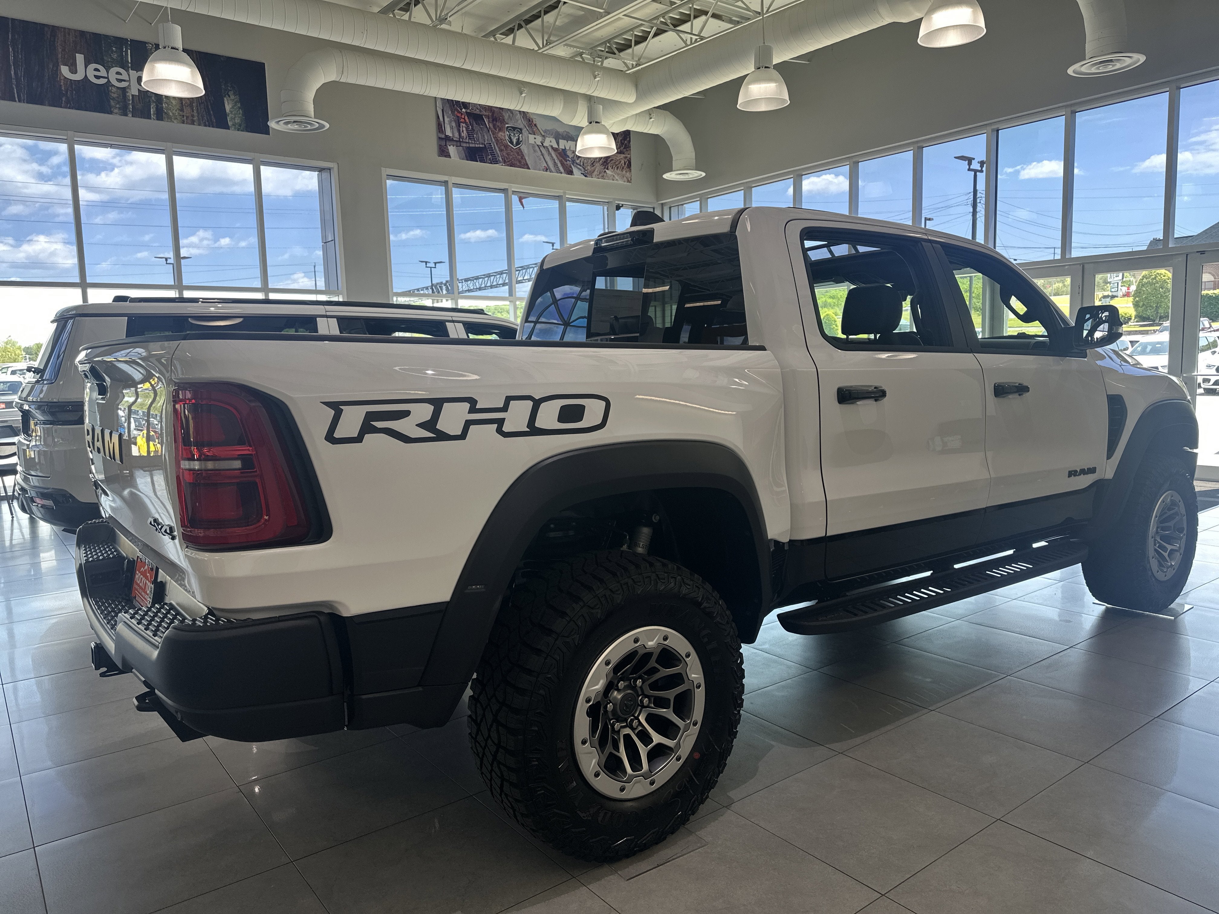 2026 RAM Ram 1500 RAM 1500 RHO CREW CAB 4X4 5'7' BOX