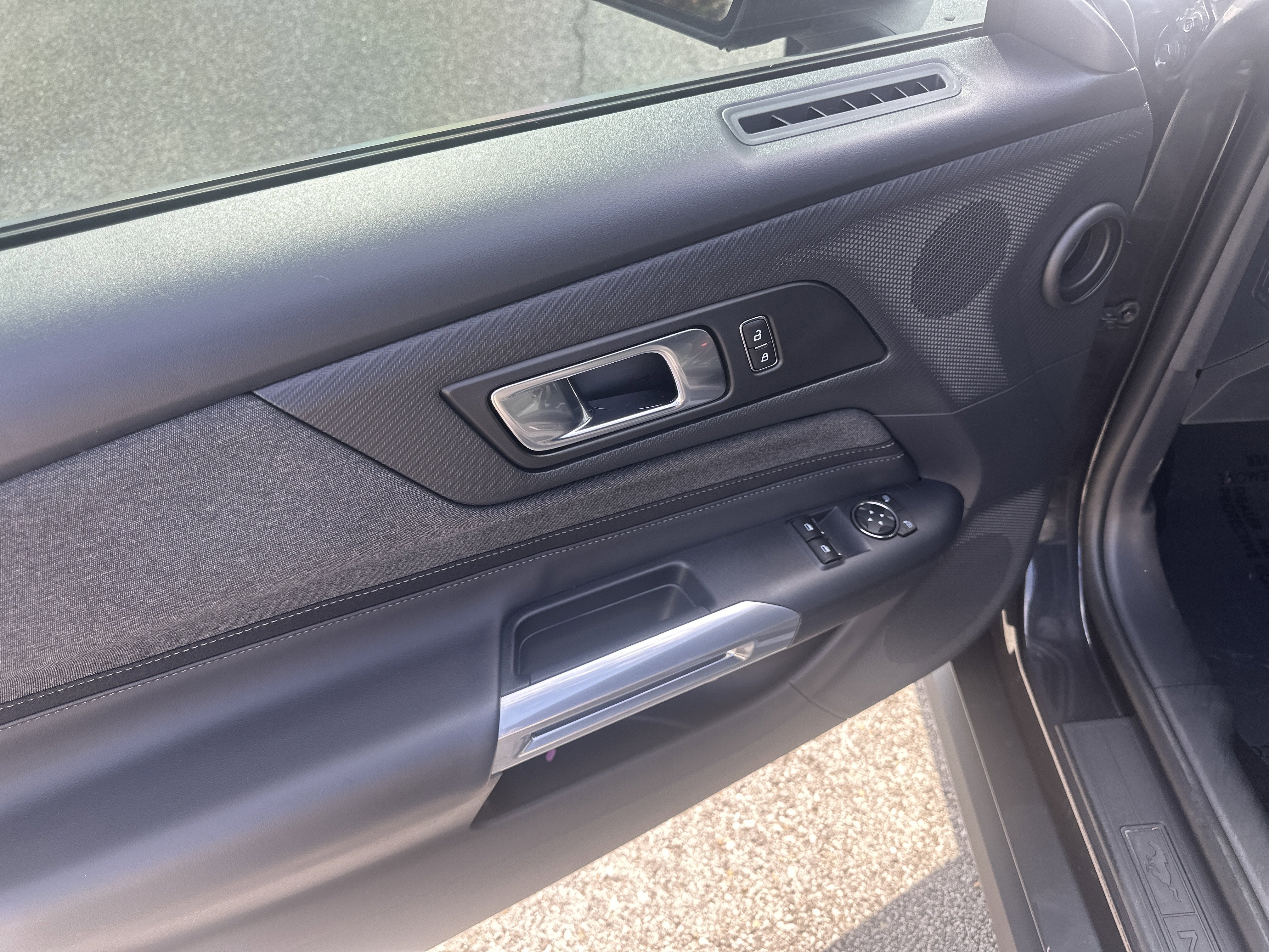 2024 Ford Mustang EcoBoost Fastback