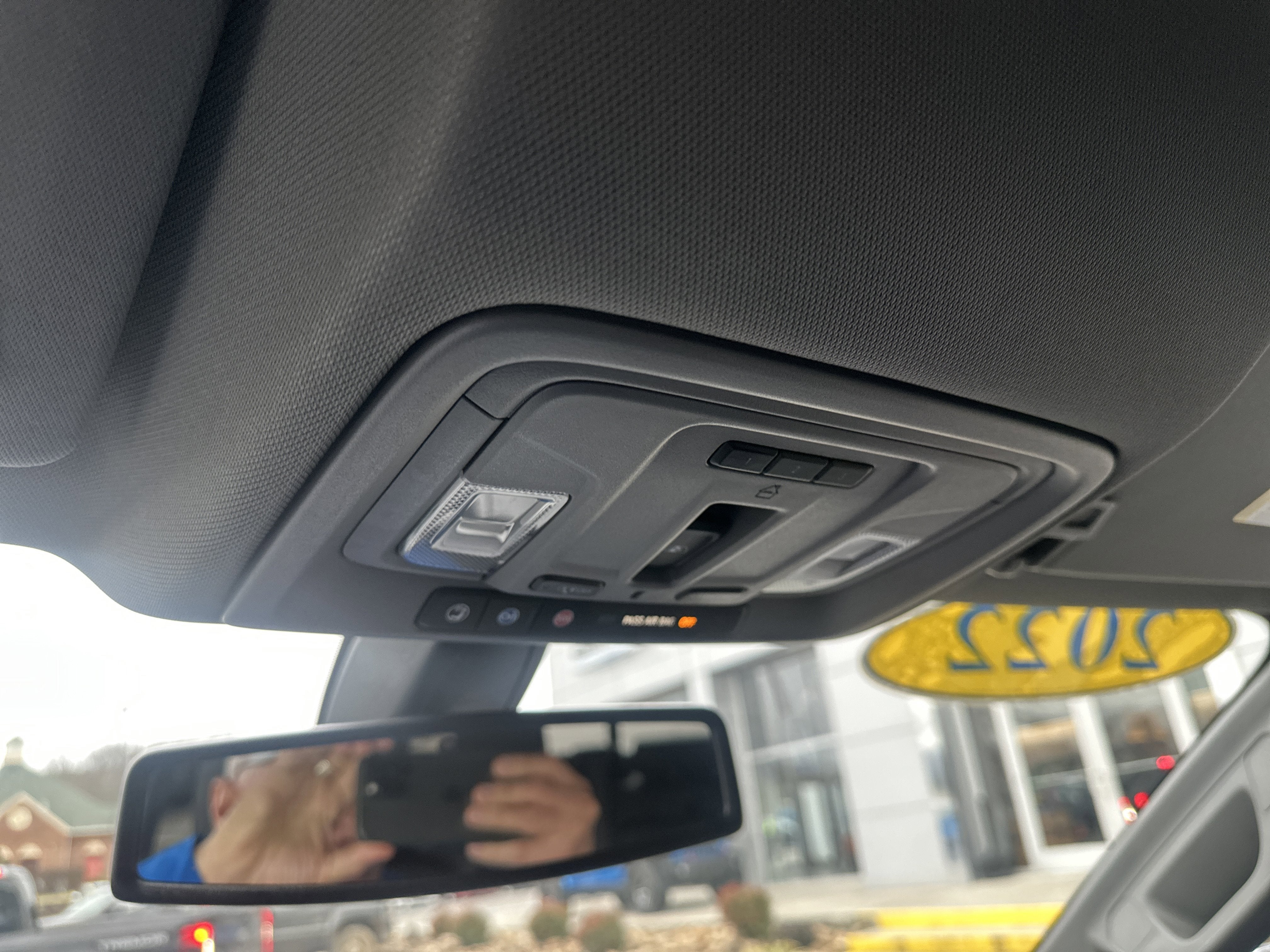 2022 Chevrolet Silverado 1500 LTD 4WD Crew Cab Short Bed LTZ