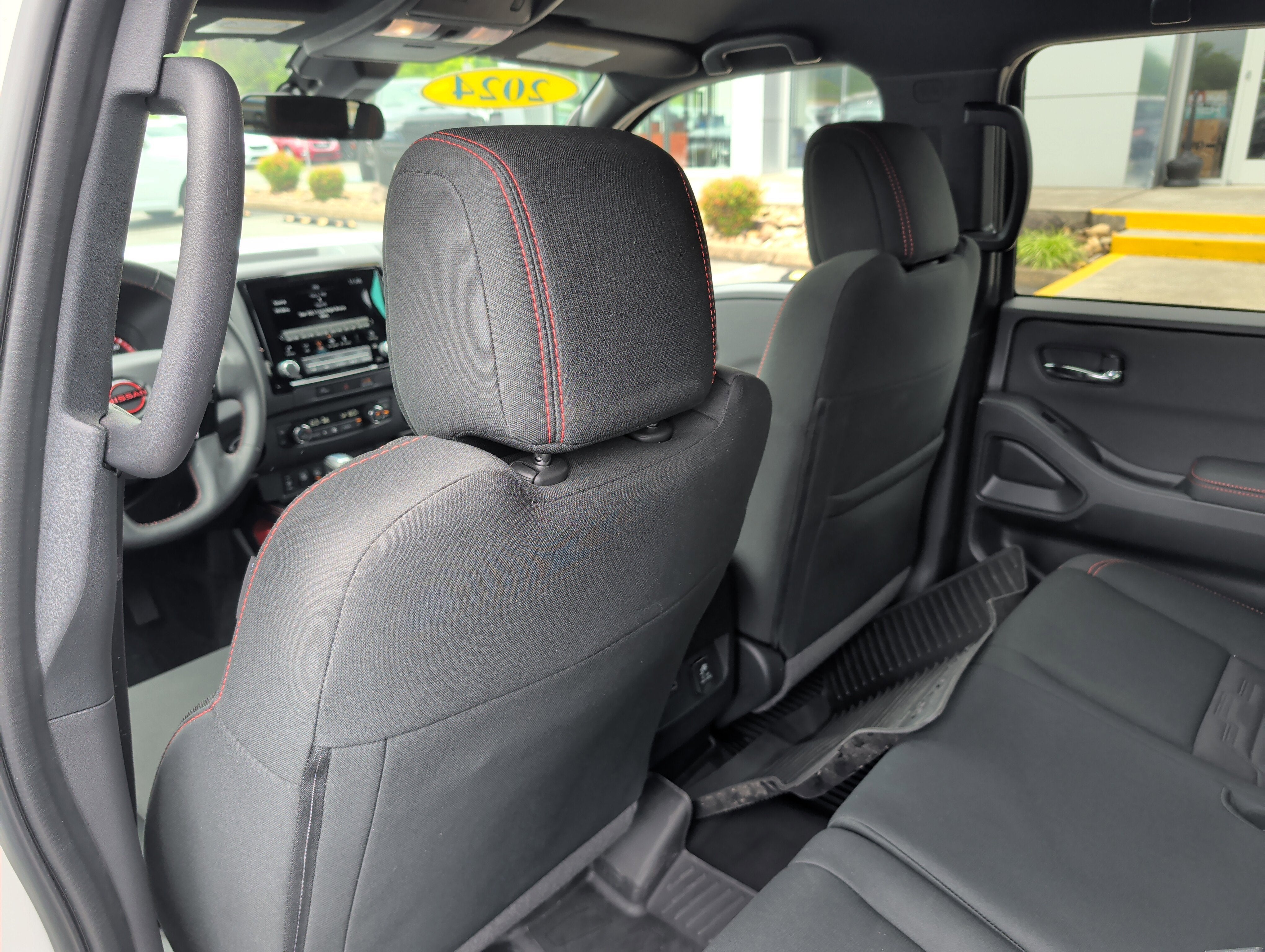 2024 Nissan Frontier Crew Cab PRO-4X 4x4