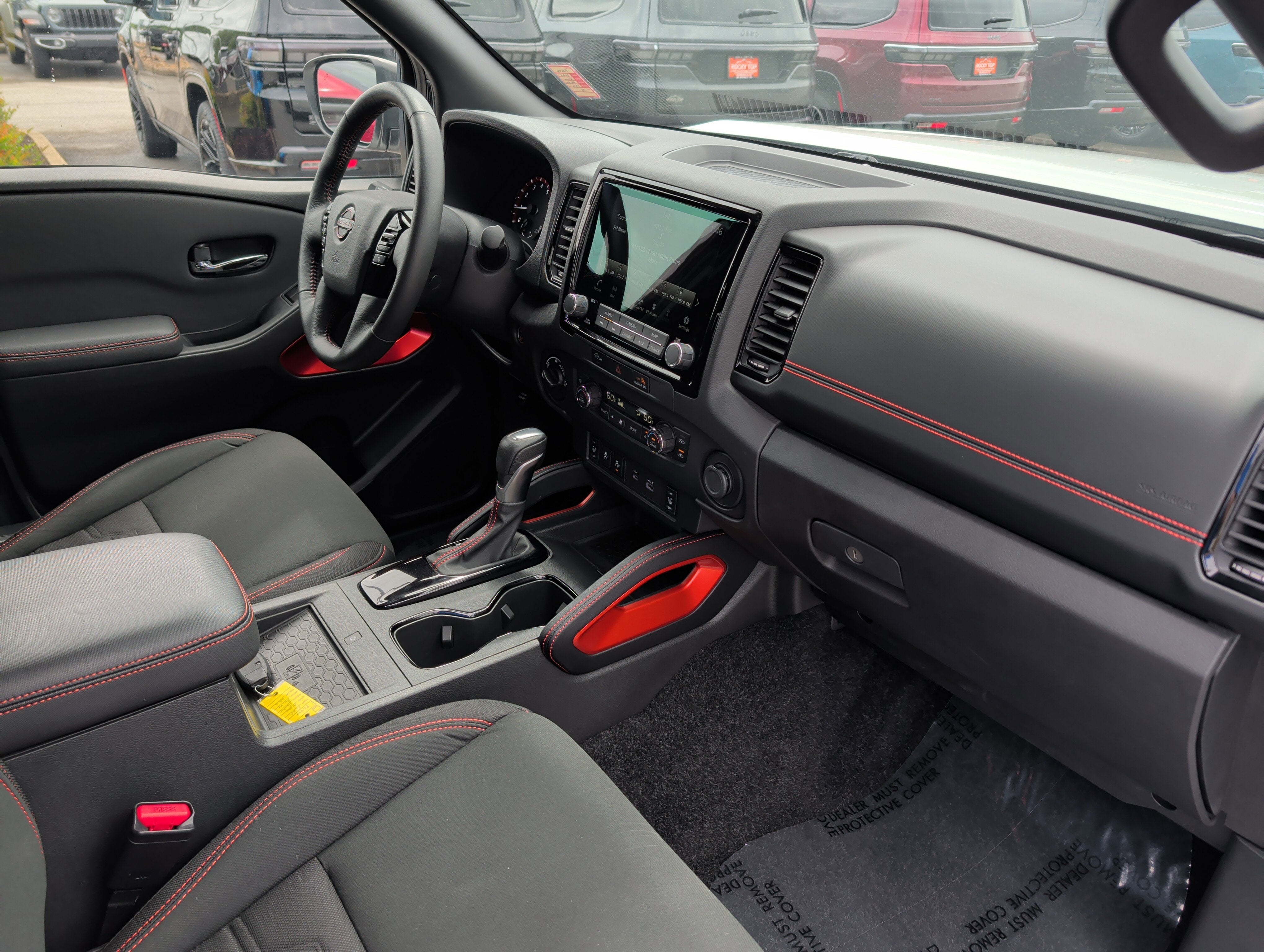 2024 Nissan Frontier Crew Cab PRO-4X 4x4