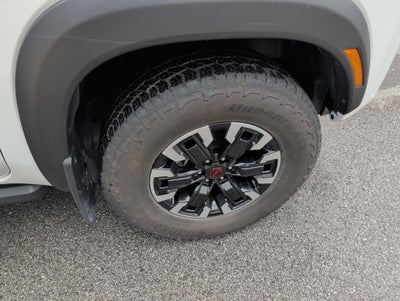 2024 Nissan Frontier Crew Cab PRO-4X 4x4