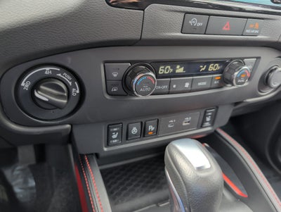 2024 Nissan Frontier Crew Cab PRO-4X 4x4