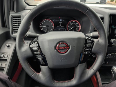 2024 Nissan Frontier Crew Cab PRO-4X 4x4