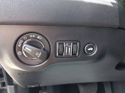 2023 Chrysler Chrysler 300 300 TOURING L RWD