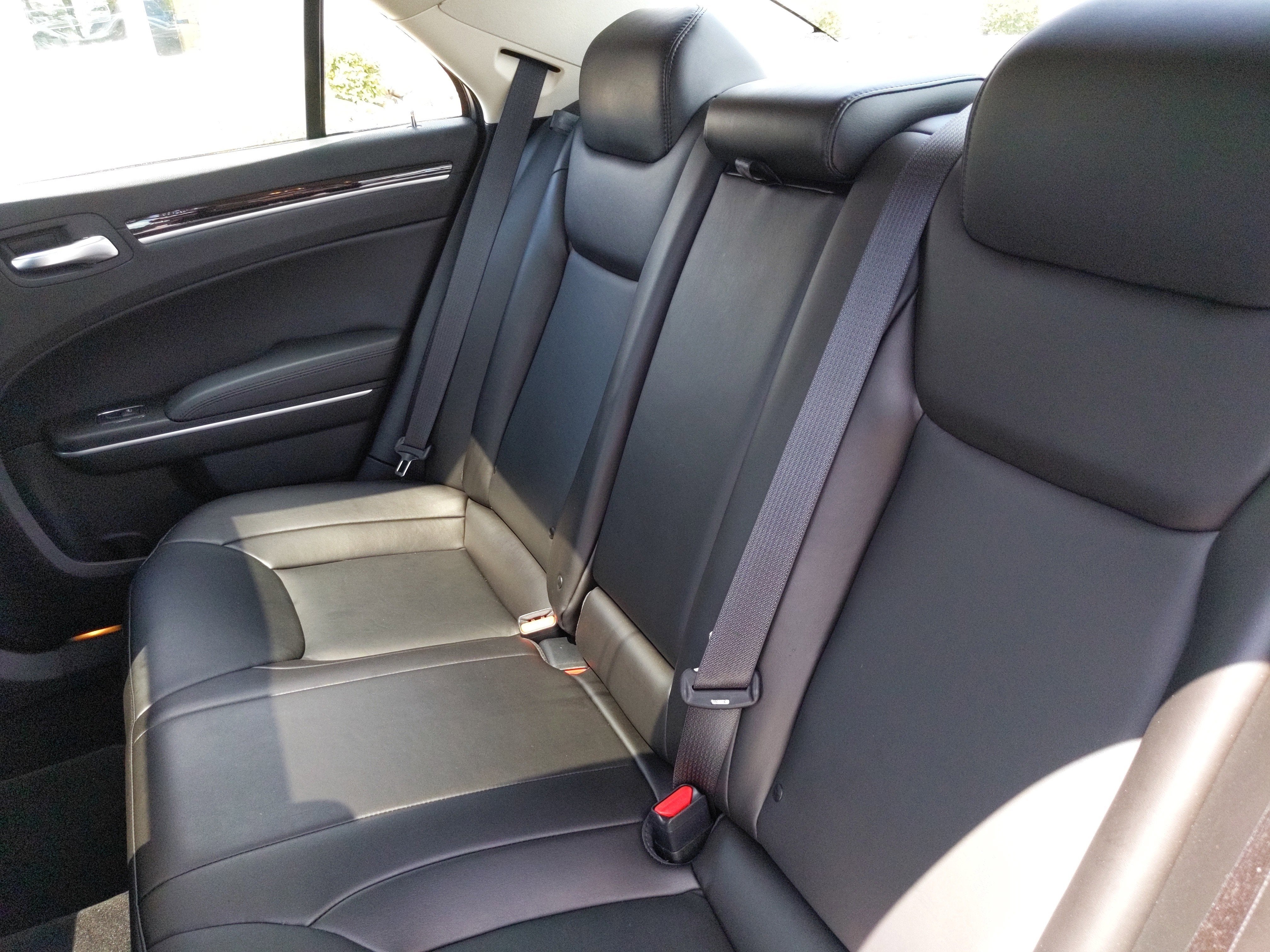 2023 Chrysler Chrysler 300 300 TOURING L RWD