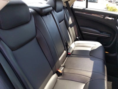 2023 Chrysler Chrysler 300 300 TOURING L RWD