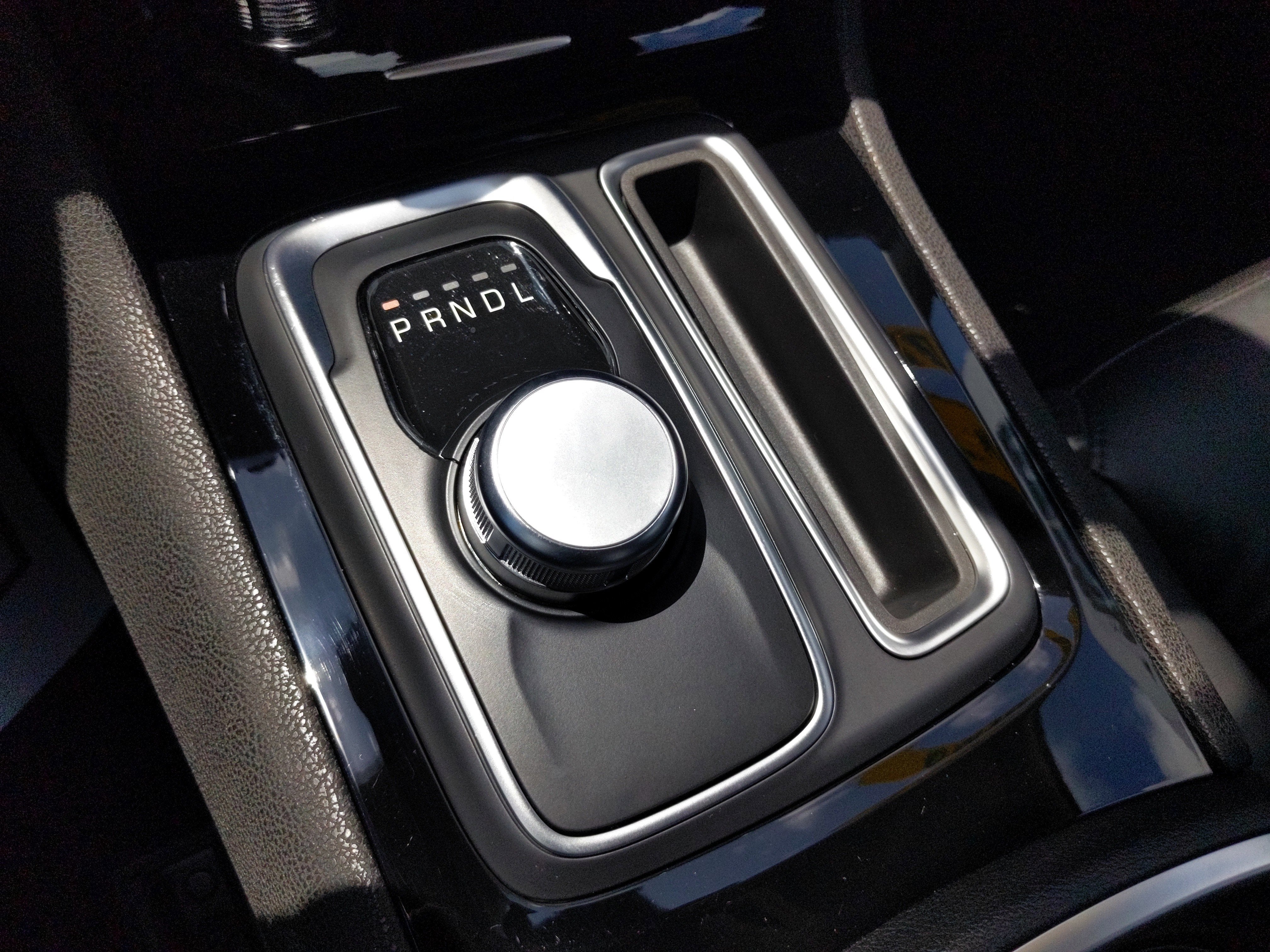 2023 Chrysler Chrysler 300 300 TOURING L RWD