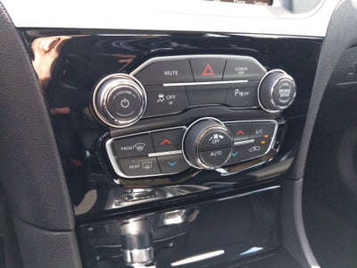 2023 Chrysler Chrysler 300 300 TOURING L RWD