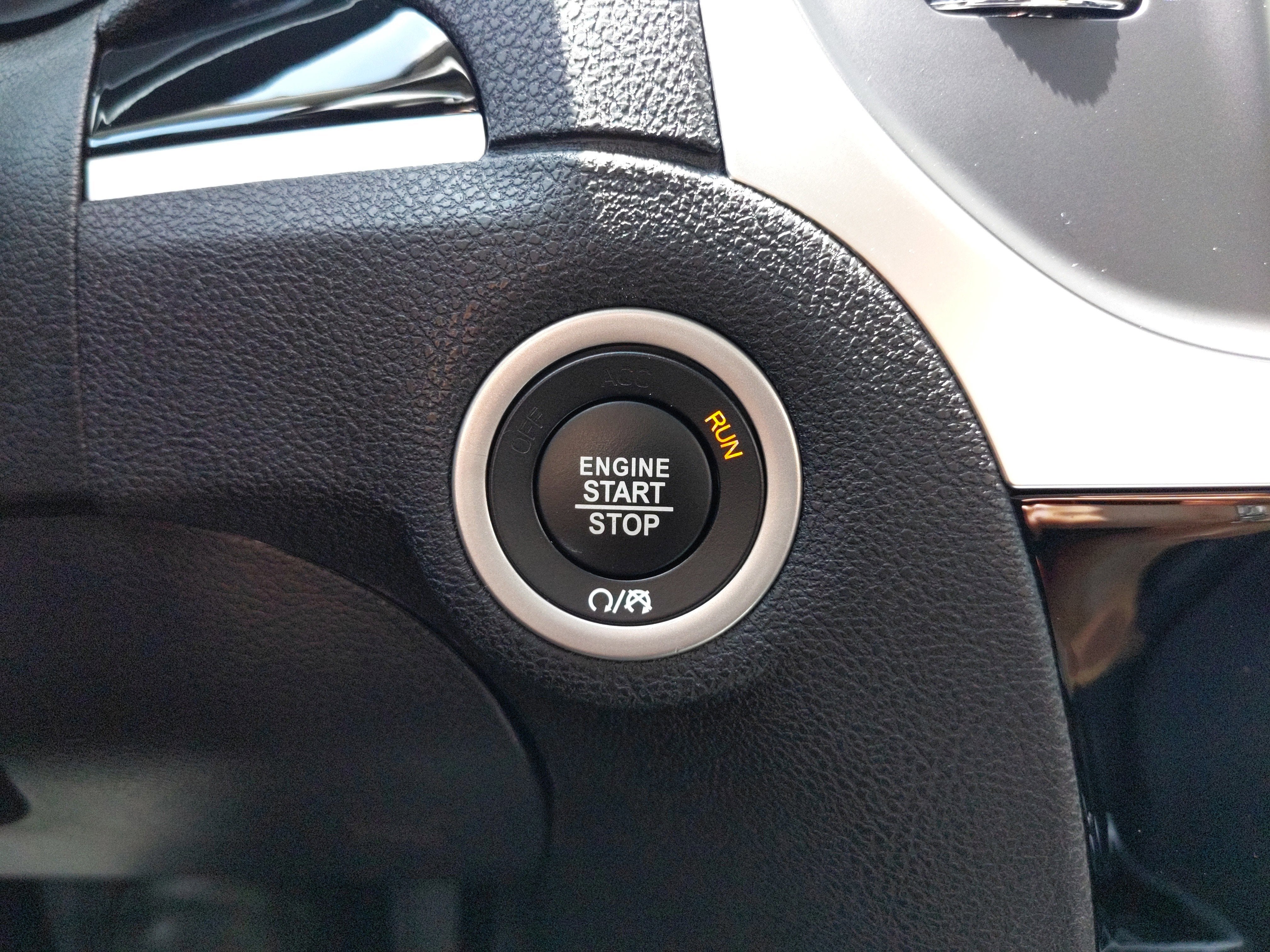 2023 Chrysler Chrysler 300 300 TOURING L RWD