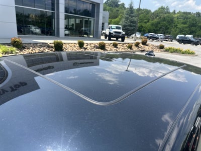 2023 Chrysler Chrysler 300 300 TOURING L RWD