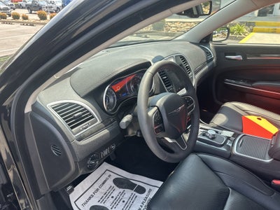 2023 Chrysler Chrysler 300 300 TOURING L RWD