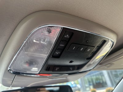 2023 Chrysler Chrysler 300 300 TOURING L RWD