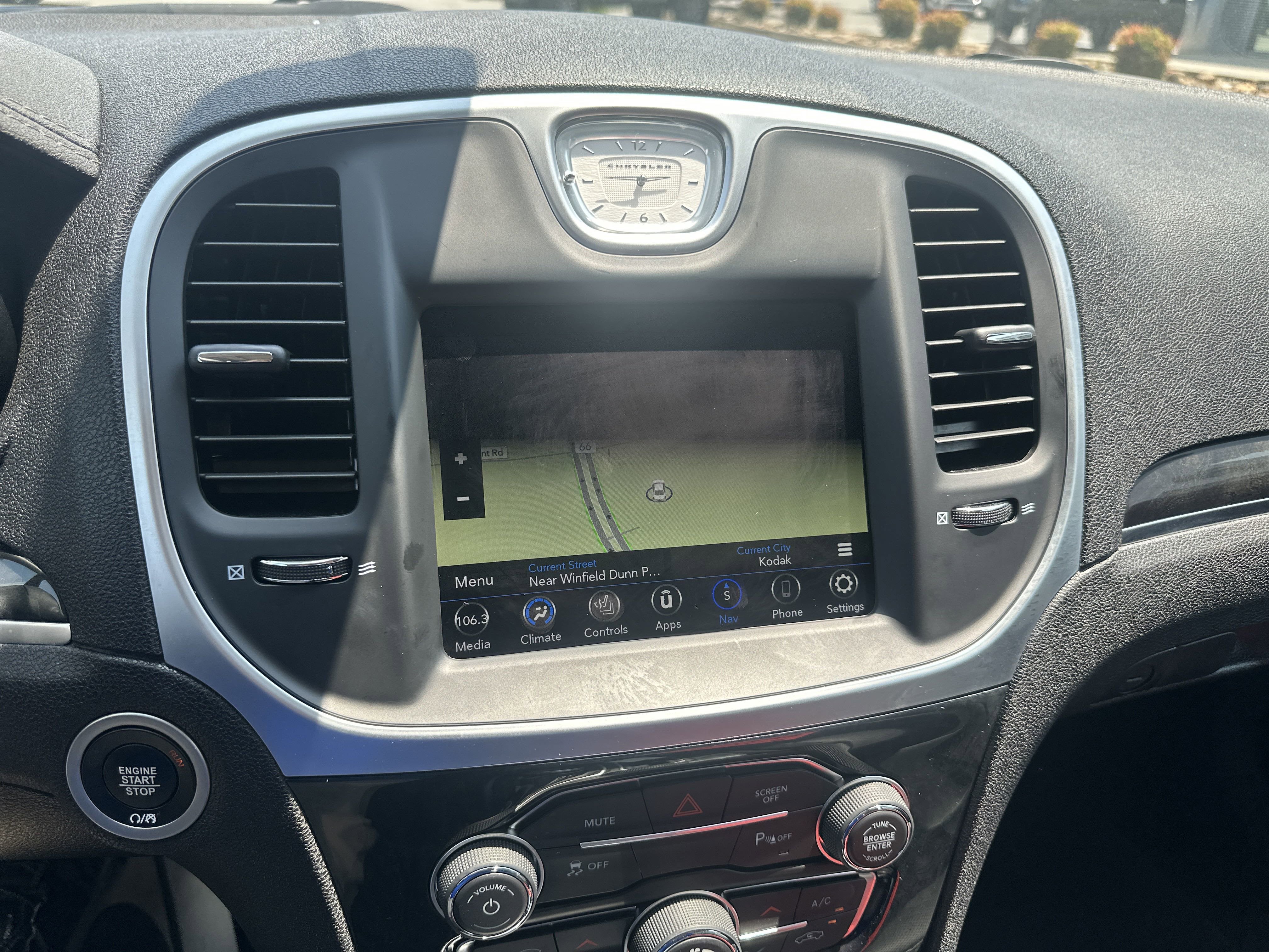 2023 Chrysler Chrysler 300 300 TOURING L RWD