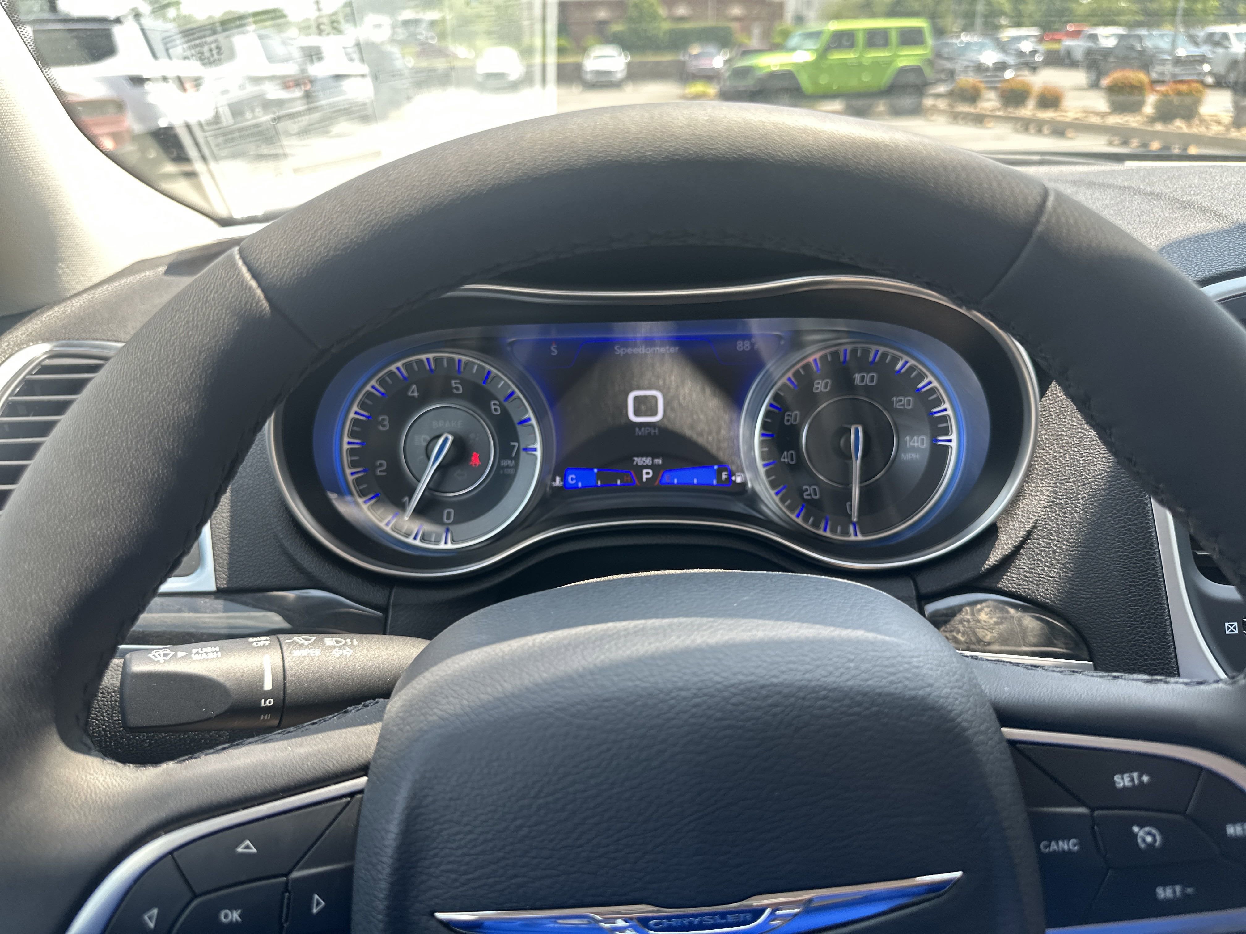 2023 Chrysler Chrysler 300 300 TOURING L RWD