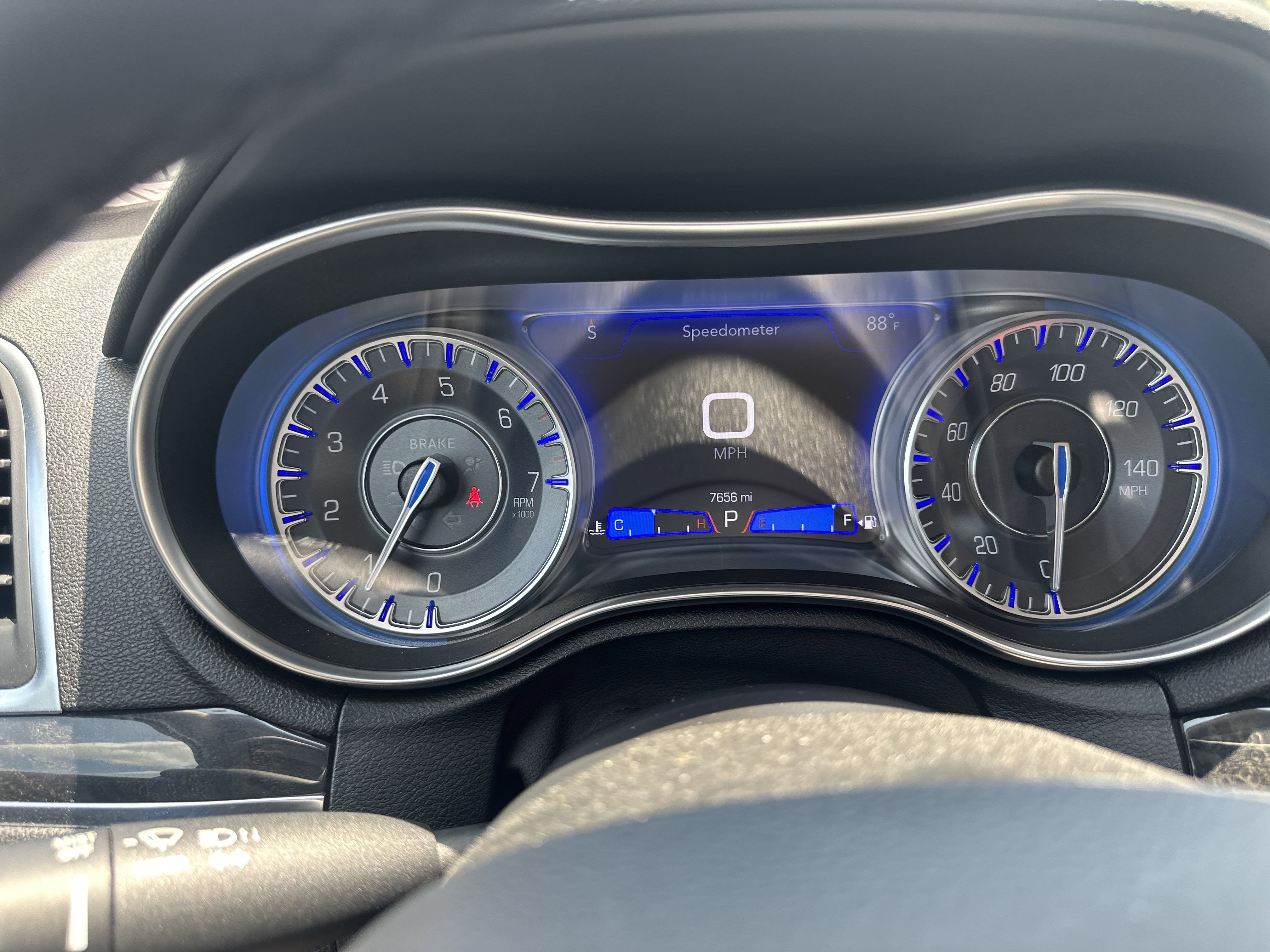 2023 Chrysler Chrysler 300 300 TOURING L RWD