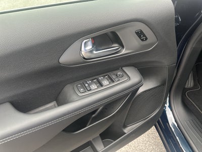 2025 Chrysler Pacifica PACIFICA SELECT