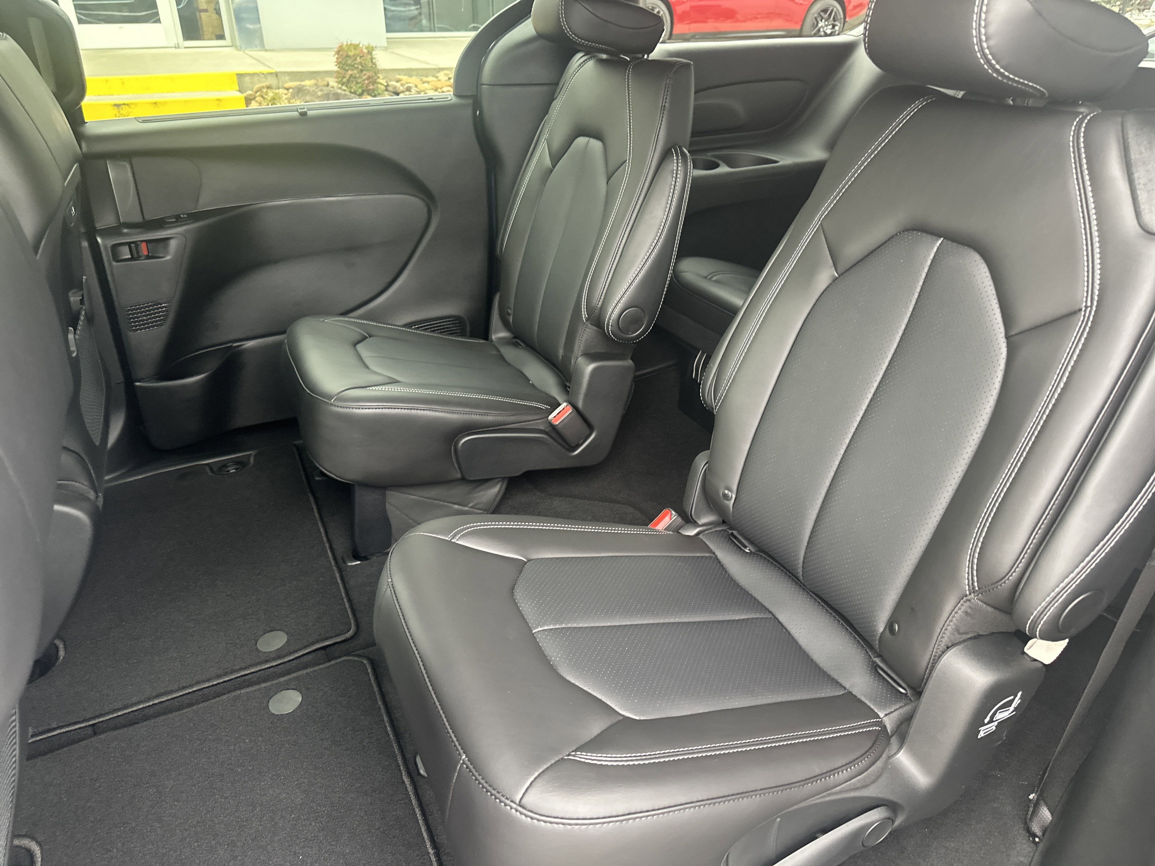 2025 Chrysler Pacifica PACIFICA SELECT