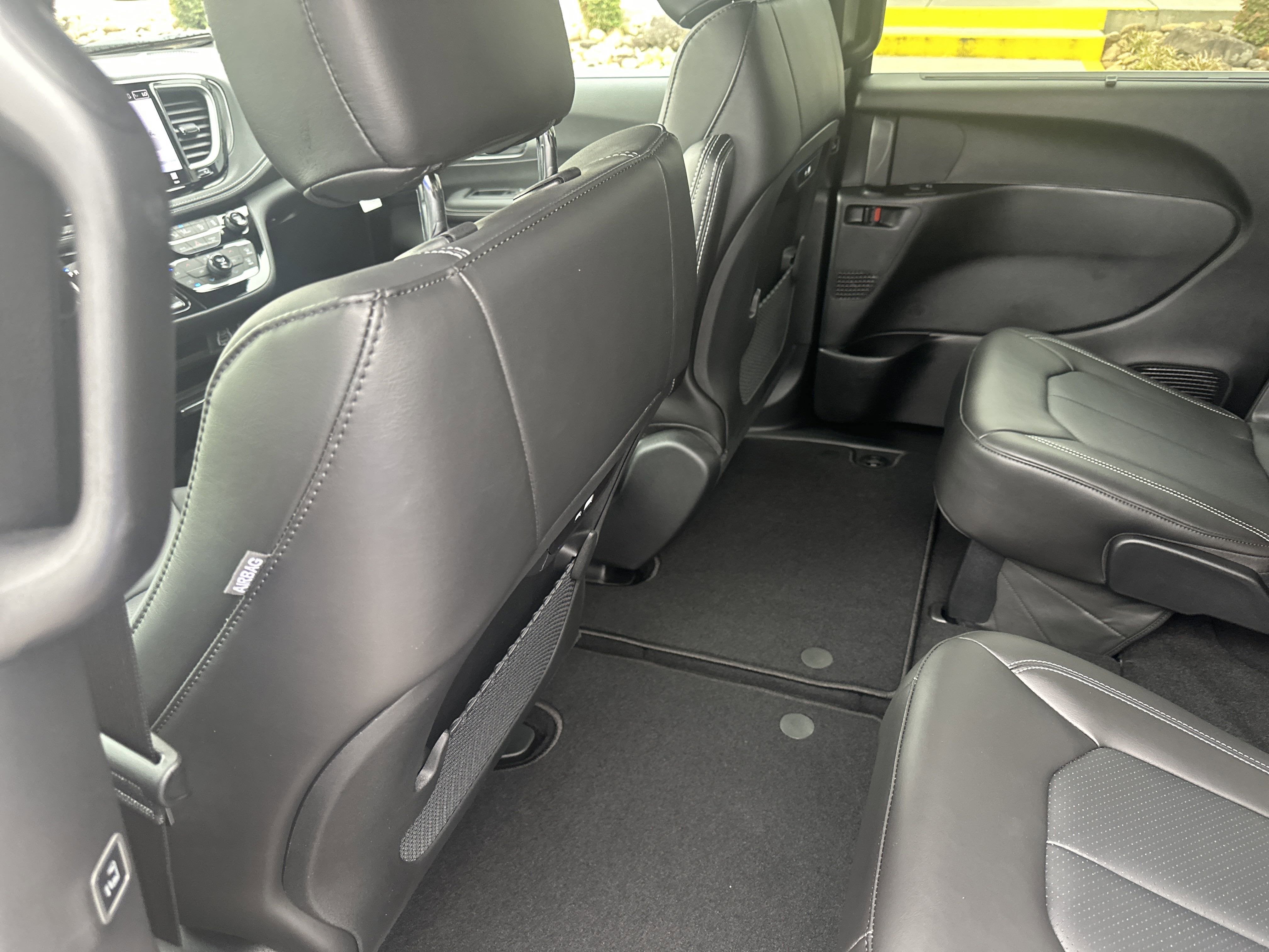 2025 Chrysler Pacifica PACIFICA SELECT