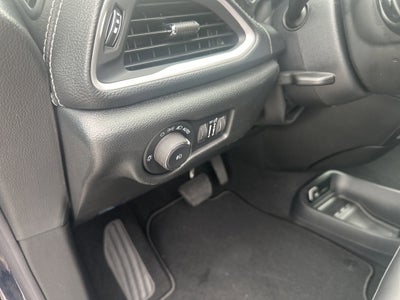 2025 Chrysler Pacifica PACIFICA SELECT