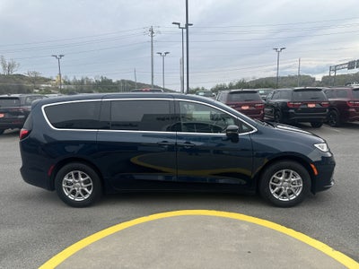 2025 Chrysler Pacifica PACIFICA SELECT