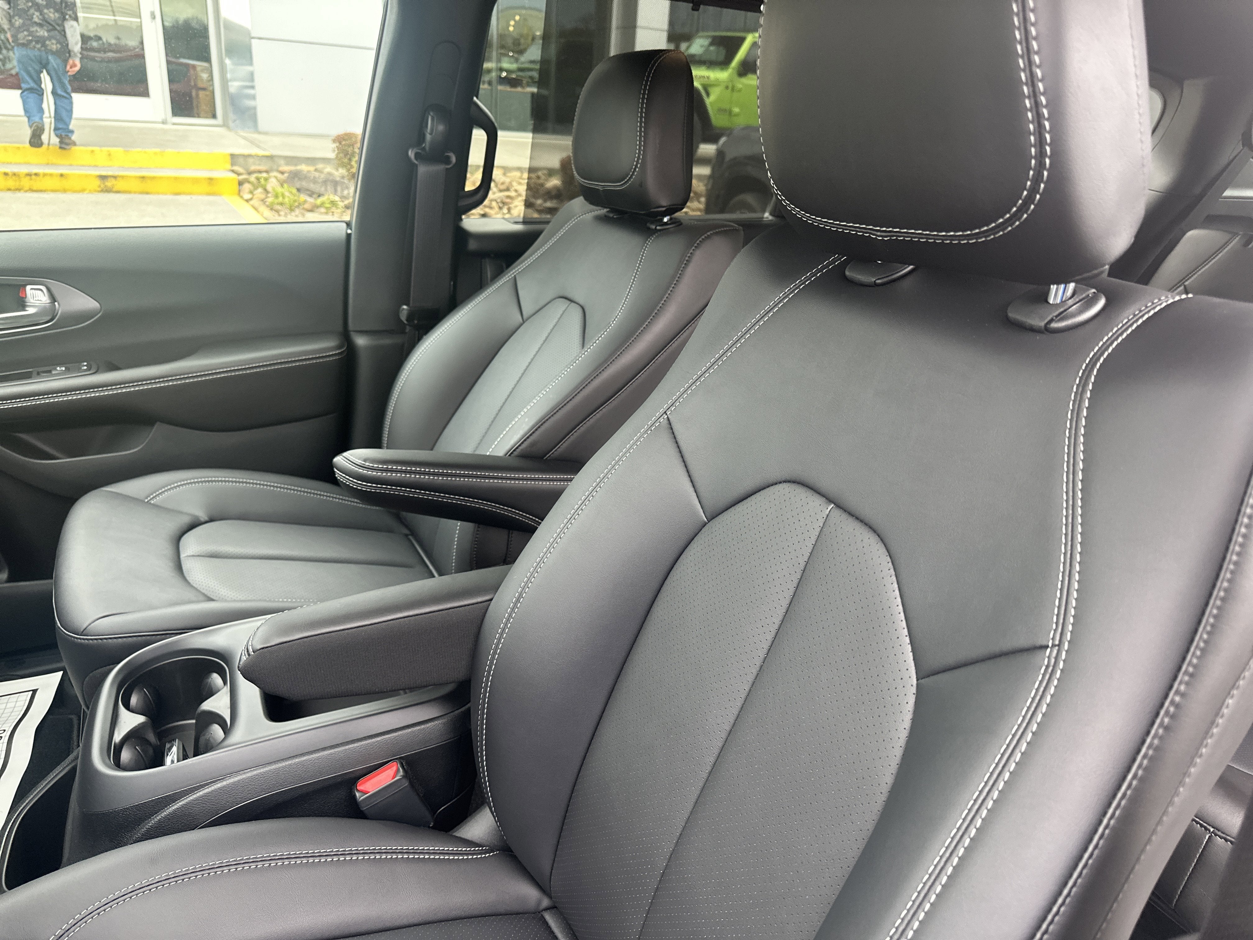 2026 Chrysler Pacifica PACIFICA SELECT