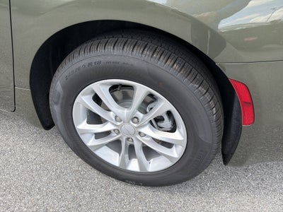 2027 Chrysler Pacifica PACIFICA SELECT