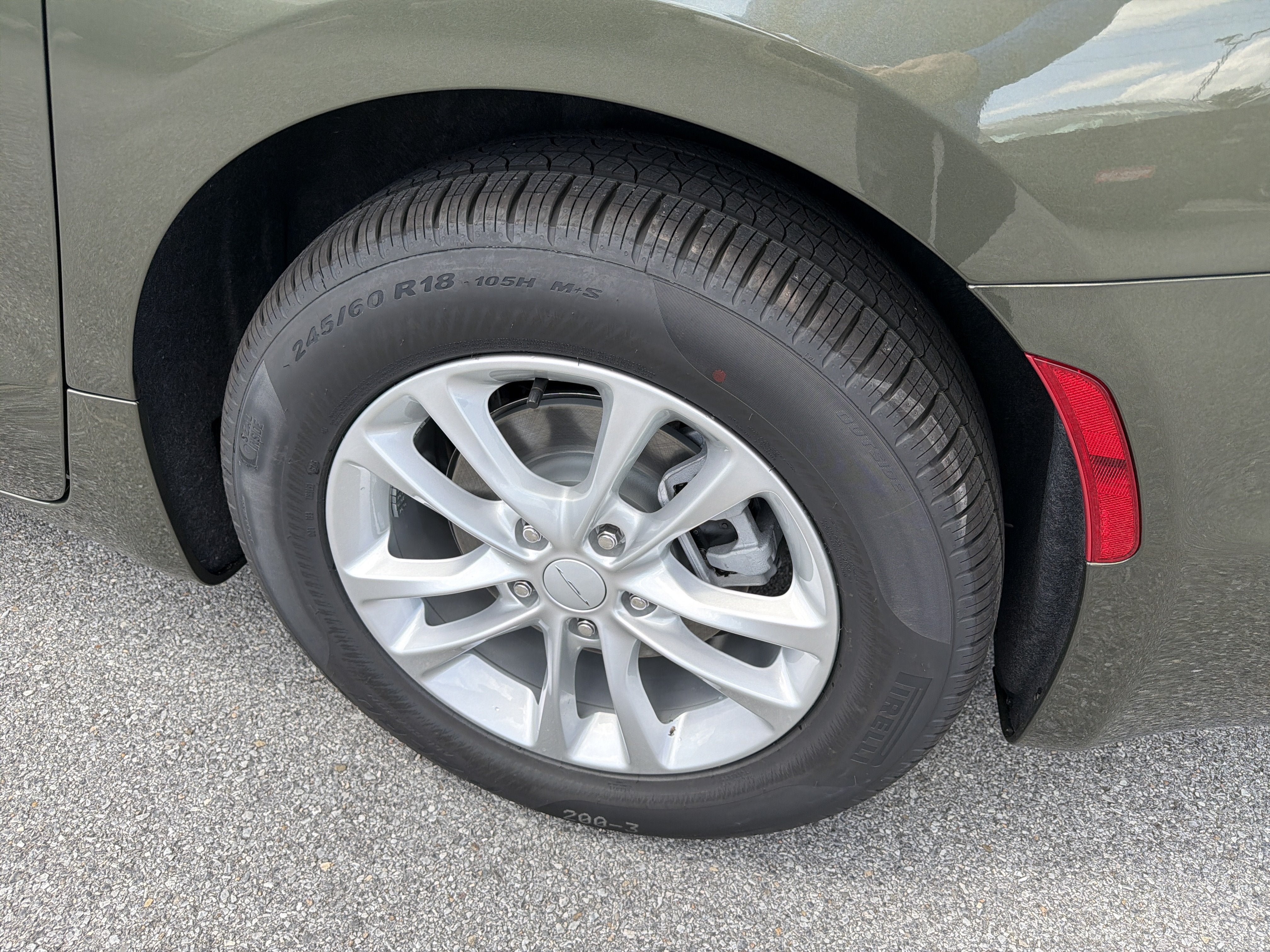 2027 Chrysler Pacifica PACIFICA SELECT