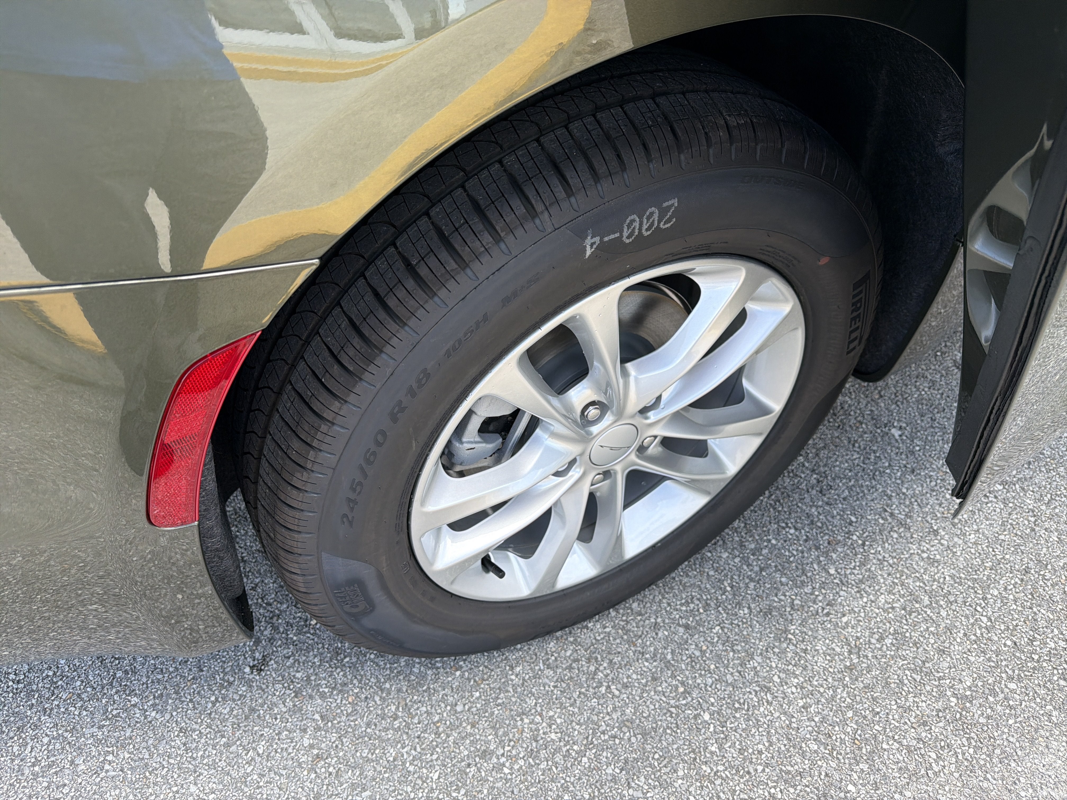 2027 Chrysler Pacifica PACIFICA SELECT