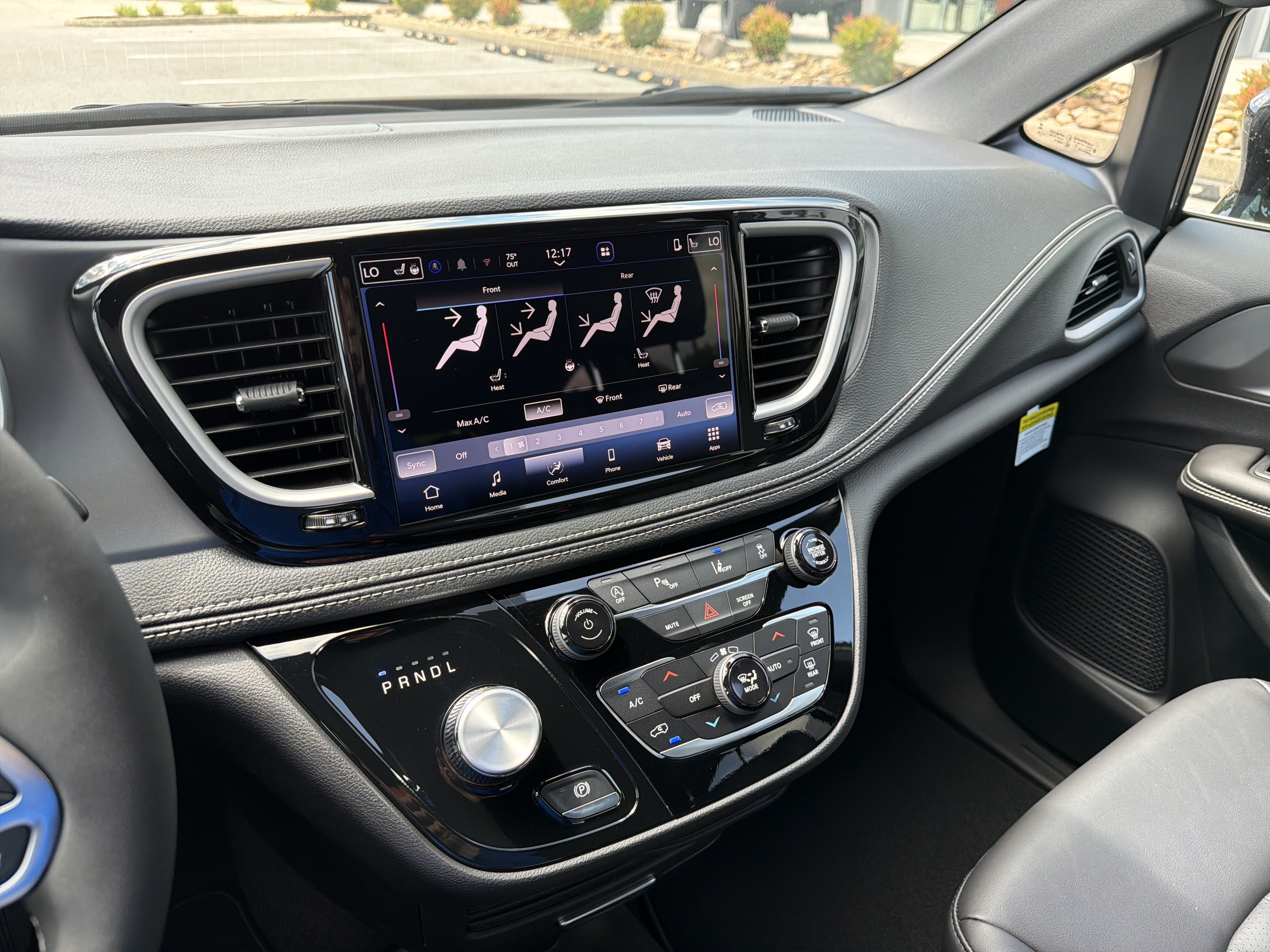 2027 Chrysler Pacifica PACIFICA SELECT